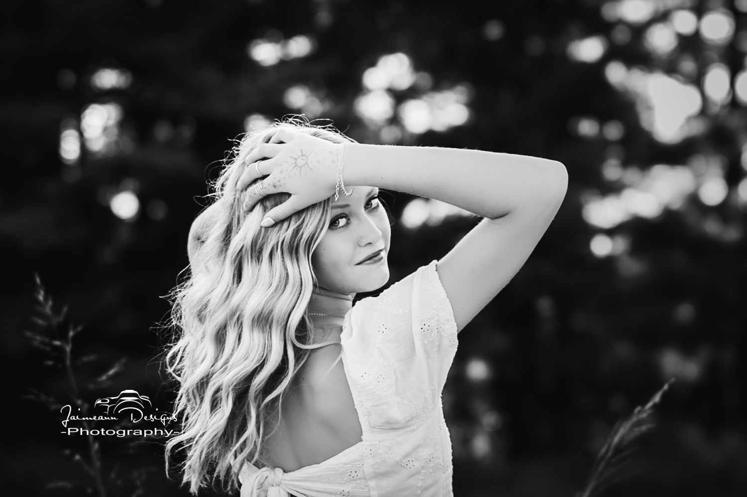 Kewaskum and West Bend and Sheboygan, Wisconsin Senior Photographer