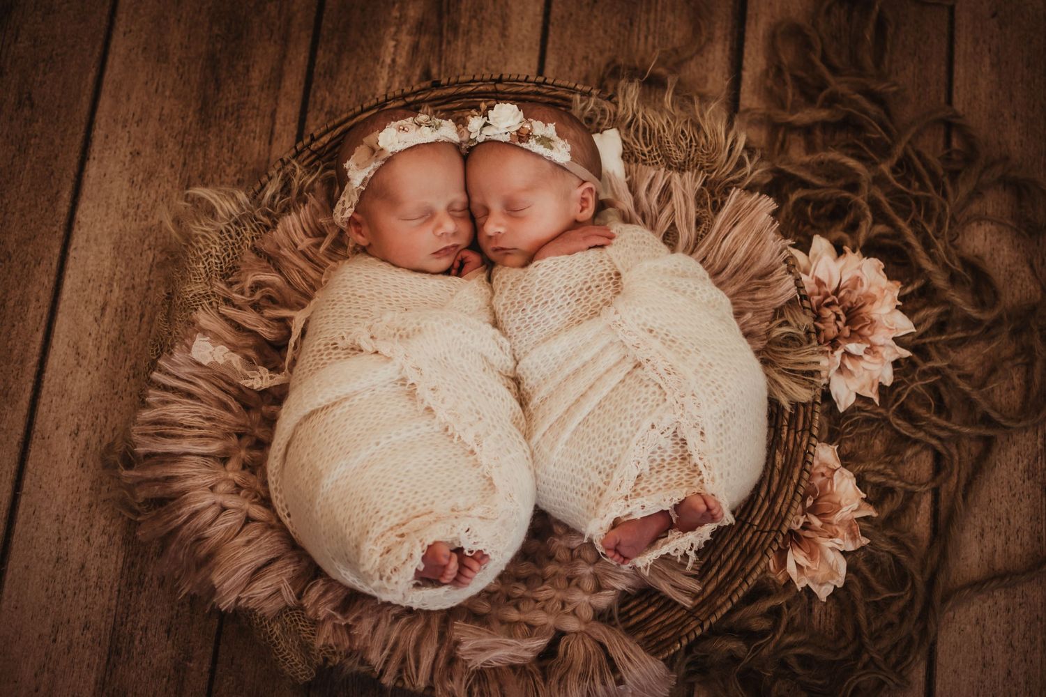 Lifestyle at Home Newborn Kewaskum, West Bend Photographer