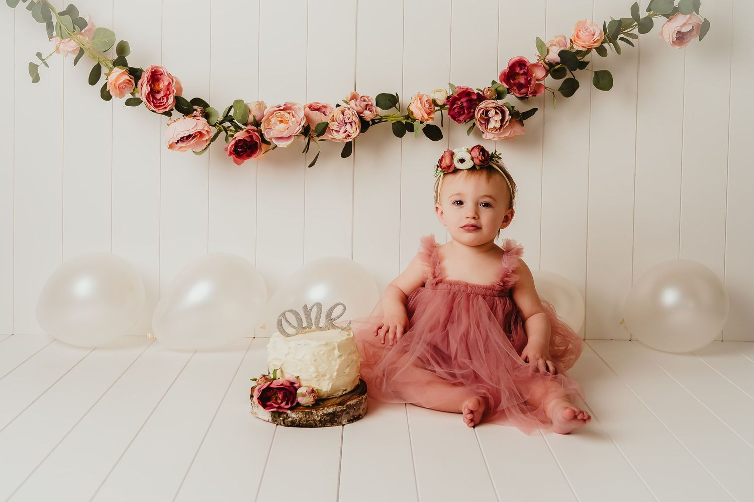 One Year Cake Smash and Splash Birthday Session, Kewaskum, West Bend, Wisconsin Children Milestone Photographer