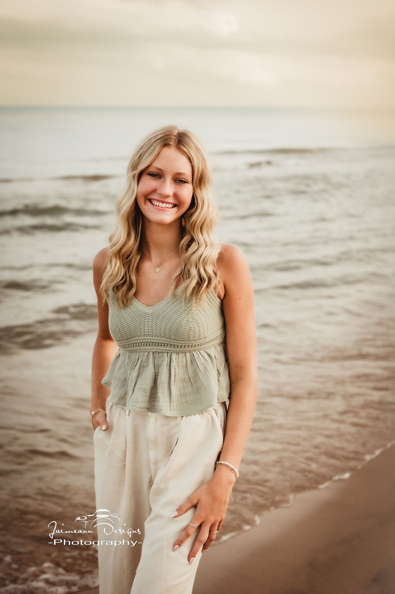 Kewaskum and West Bend and Sheboygan, Wisconsin Senior Photographer