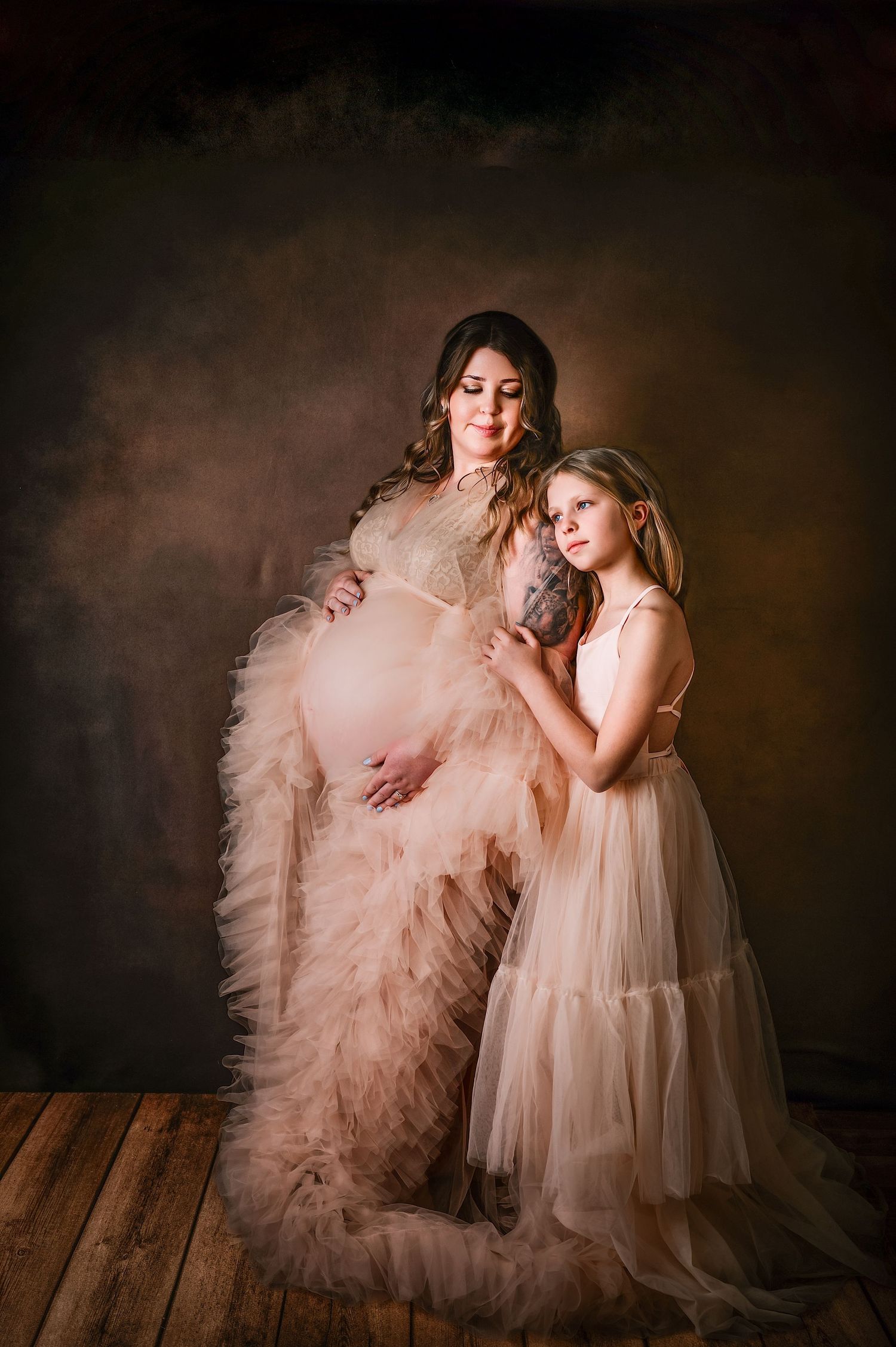 Luxury Maternity and Newborn photographer near Port Washington