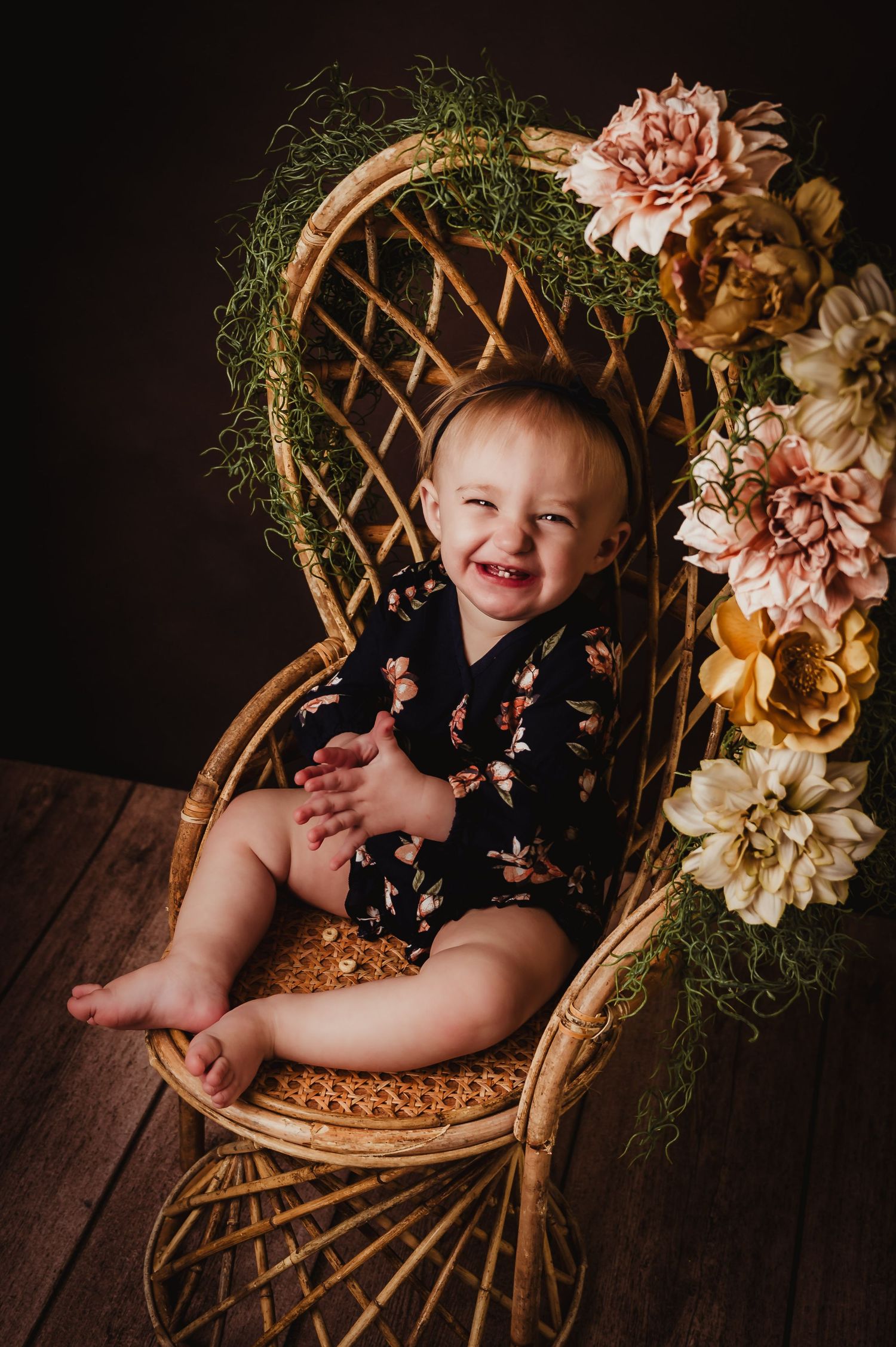 One Year Cake Smash and Splash Birthday Session, Kewaskum, West Bend, Wisconsin Photographer
