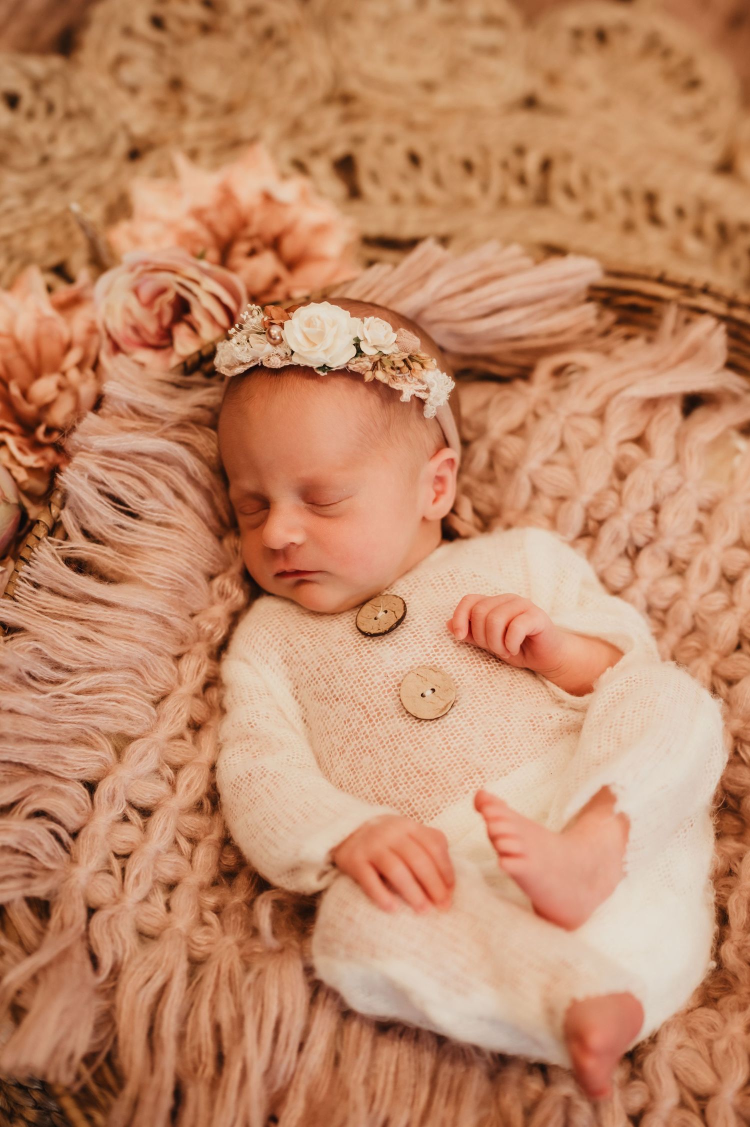 Lifestyle at Home Newborn Kewaskum, West Bend Photographer