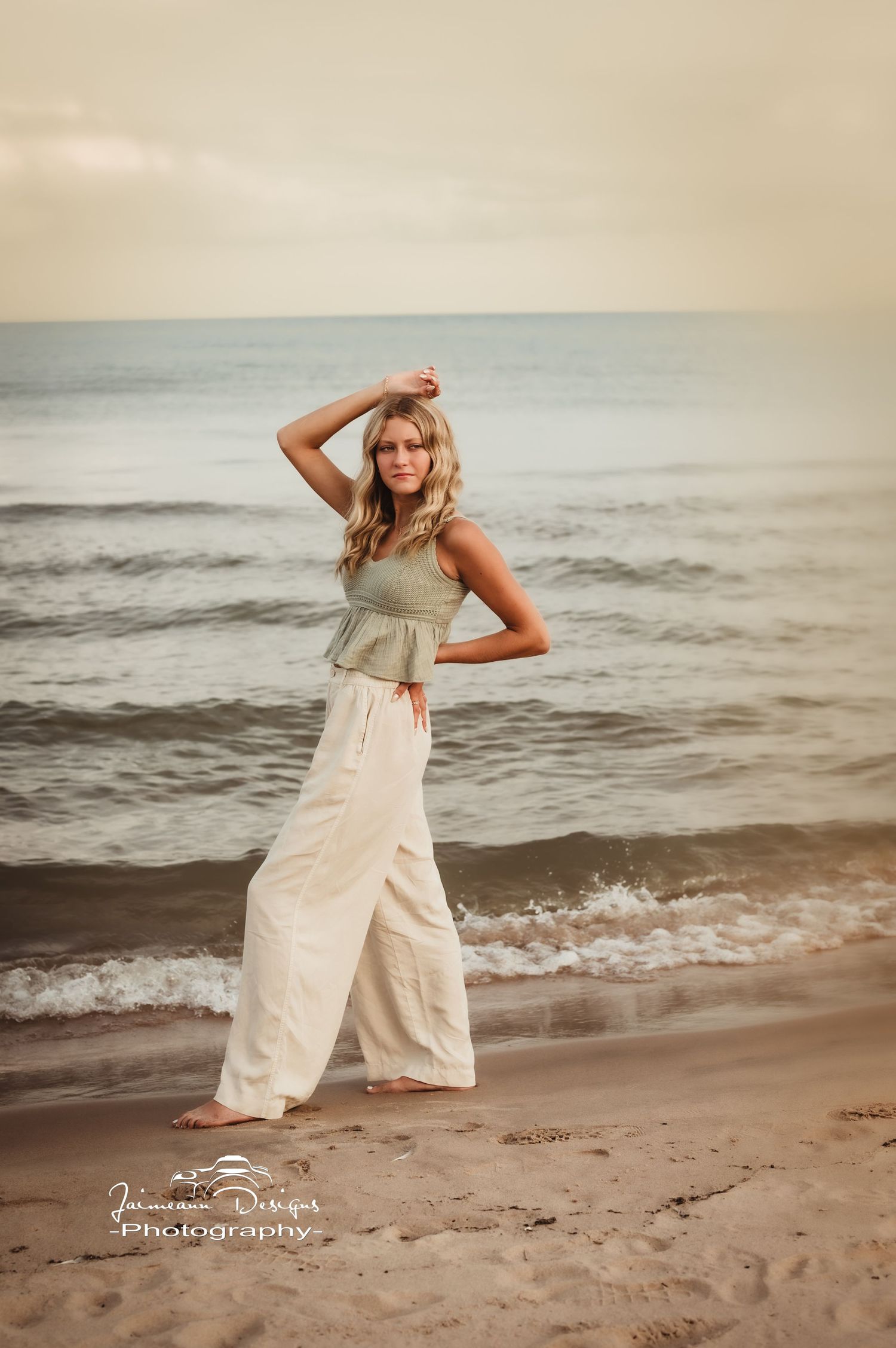 Kewaskum and West Bend and Sheboygan, Wisconsin Senior Photographer