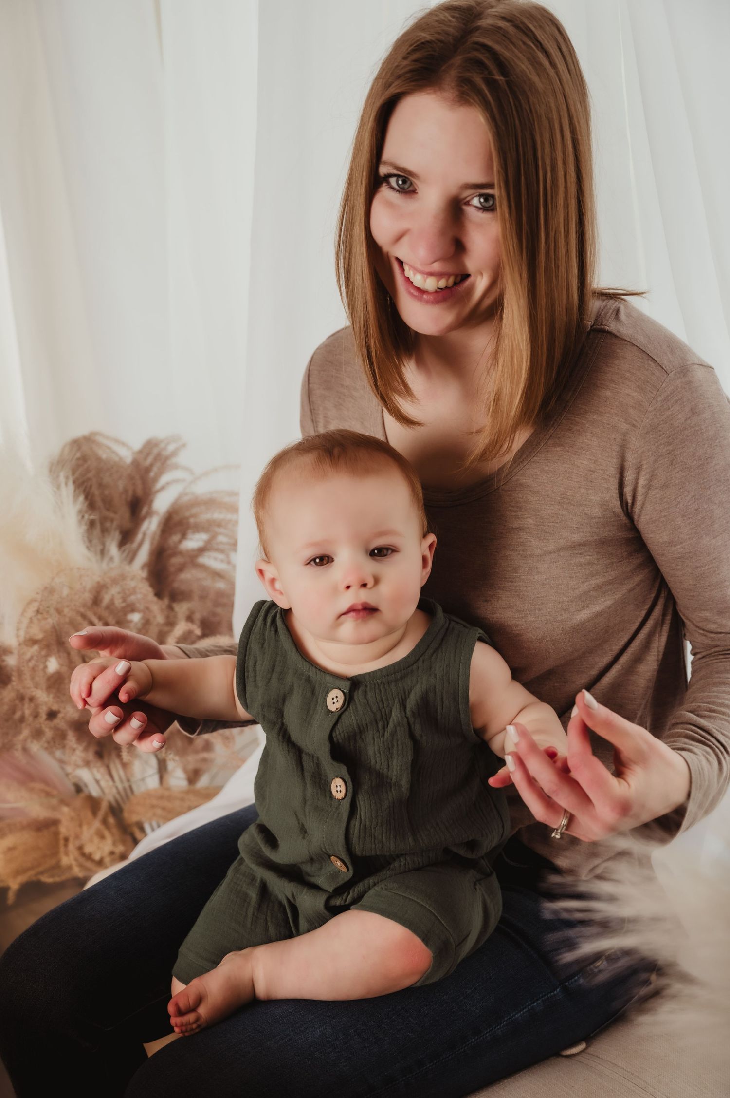 One Year Cake Smash and Splash Birthday Session, Kewaskum, West Bend, Wisconsin Photographer
