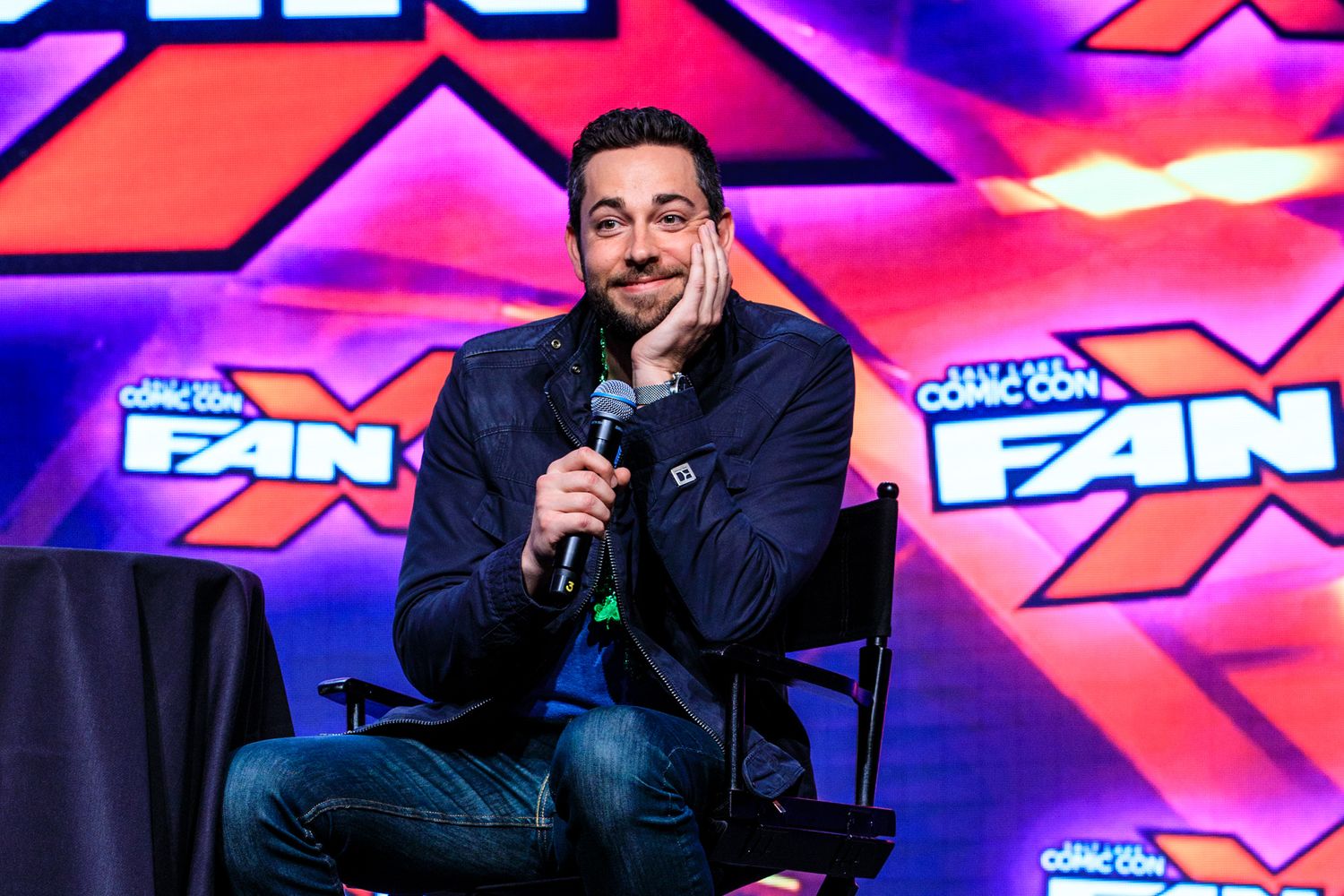 Zachary Levi speaking onstage at FanX convention