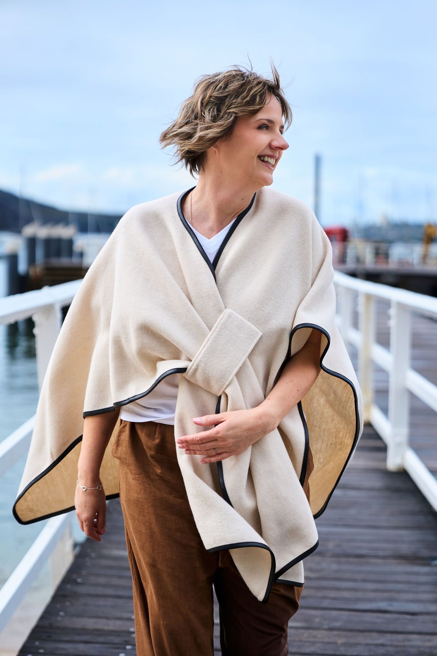 A candid, relaxed lifestyle branding photos shot by Studio TingTing for a nutritionist.