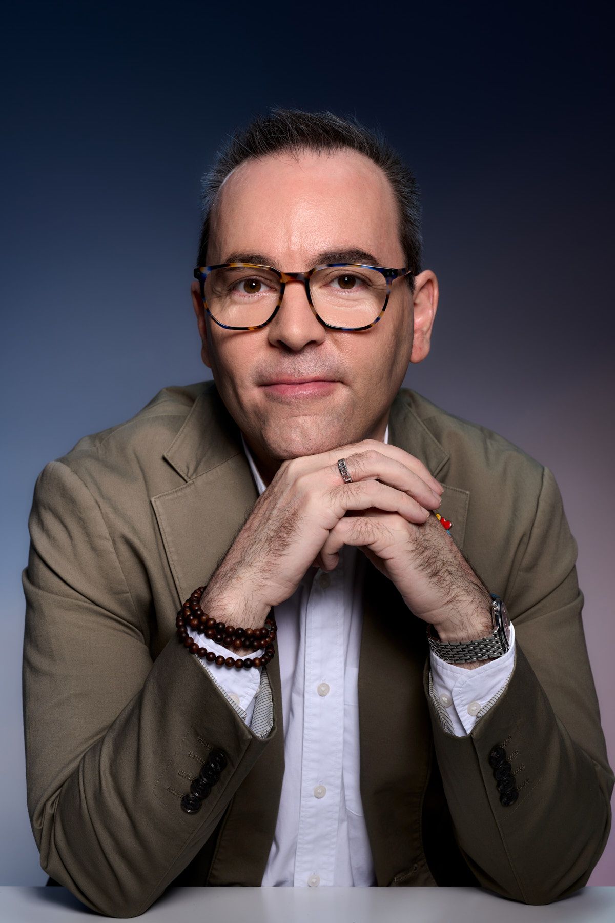 Professional headshot for a Male founder shot by Sydney personal branding photographer Tammy TingTing.