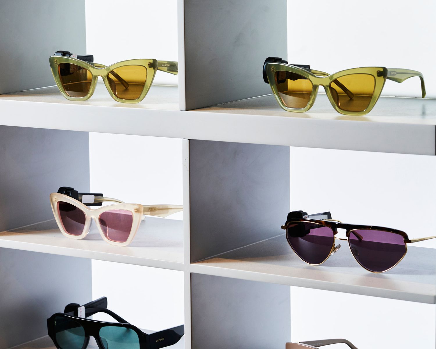 Product photography,  professional commercial sunglasses product display photoshoot in Sydney by Studio TingTing.