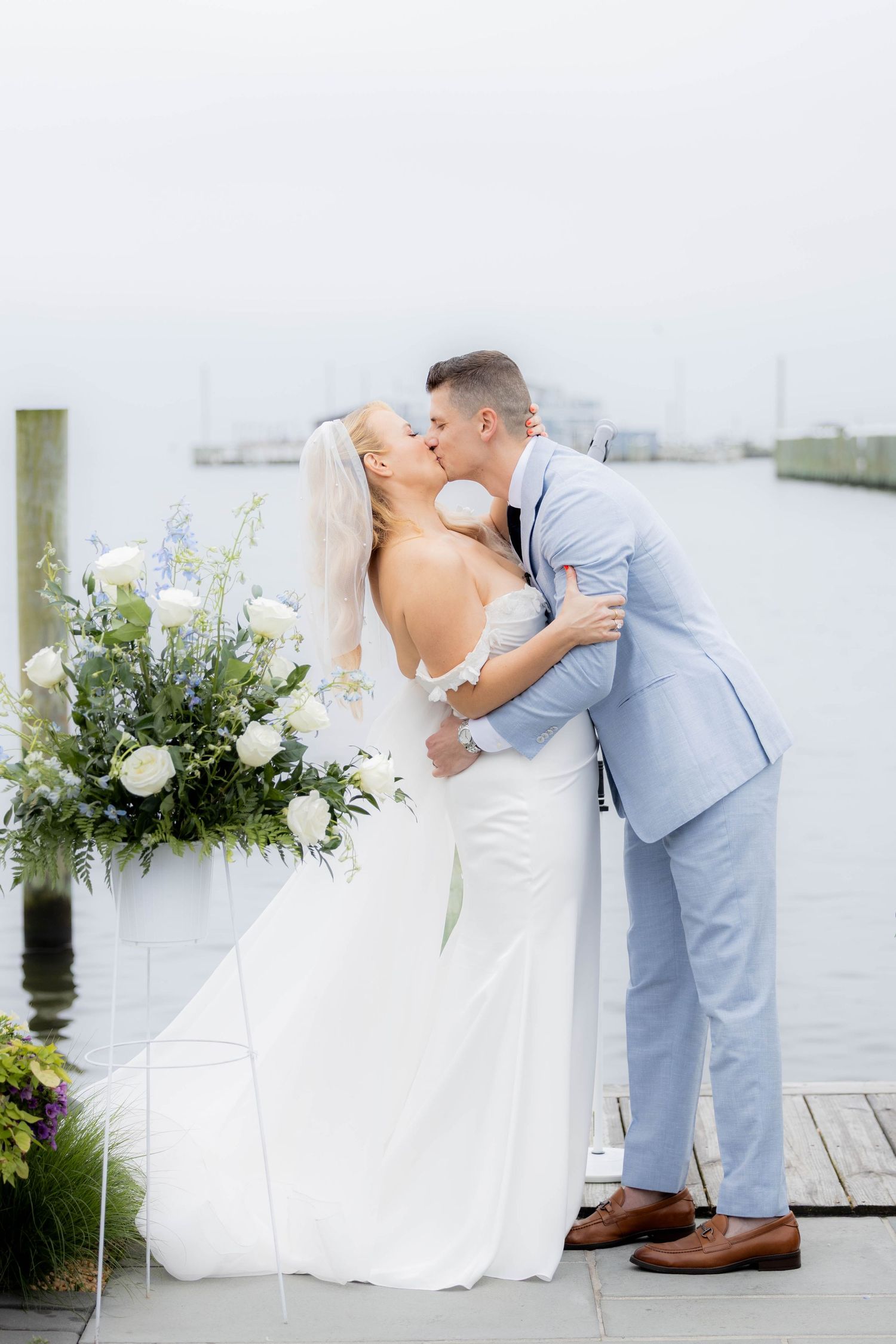 Husband and Wife Wedding Photography Team Fireside Sparrow Photography. Wedding Photos in Bay Shore, New York. Long Island Wedding Photos