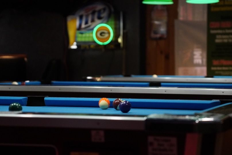 Jasmine Hackensmith offering photography, graphic design, event coverage, and marketing media in the Twin Ports. Kro Bar & Grill. Brule, Wi.