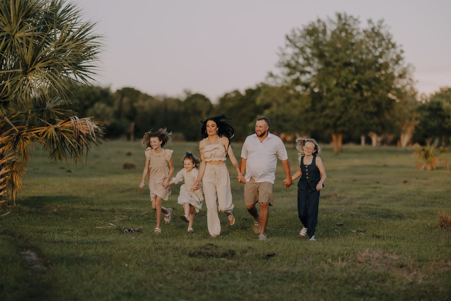 family session, lakeland, winter haven, rustic, outdoor, sunset, golden hour