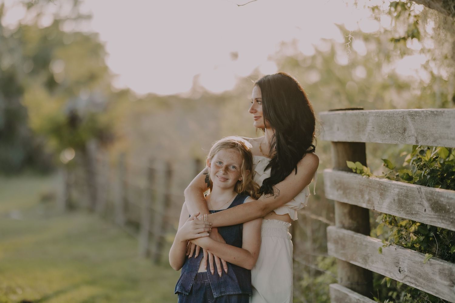 family session, lakeland, winter haven, rustic, outdoor, sunset, golden hour