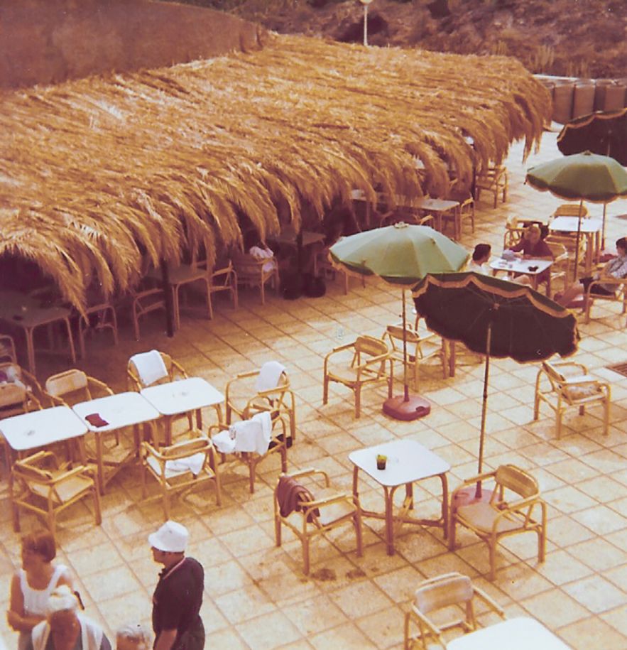 Kahvilan terassi, Gran Canaria 1980.