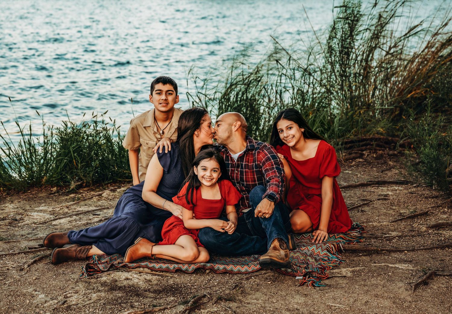 Outdoor family and children session, Brushy Creek Park, Cedar Park, TX, lifestyle storytelling