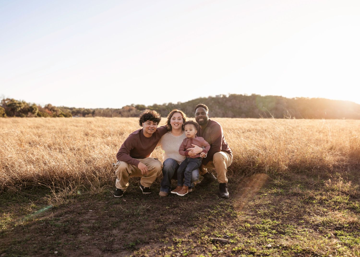 Outdoor and Indoor Lifestyle Storytelling family sessions