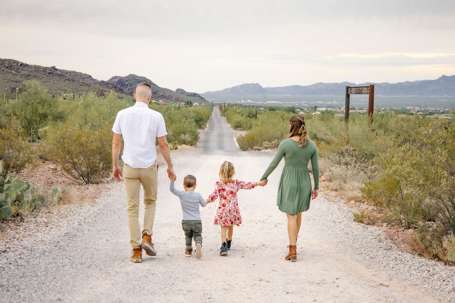 Marana lifestyle photographer, Family photographer,  Newborn Photographer, Senior Photographer, Wedding photographer, Elopement photographer