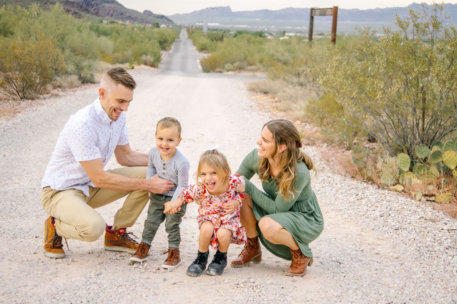 Marana lifestyle photographer, Family photographer,  Newborn Photographer, Senior Photographer, Wedding photographer, Elopement photographer