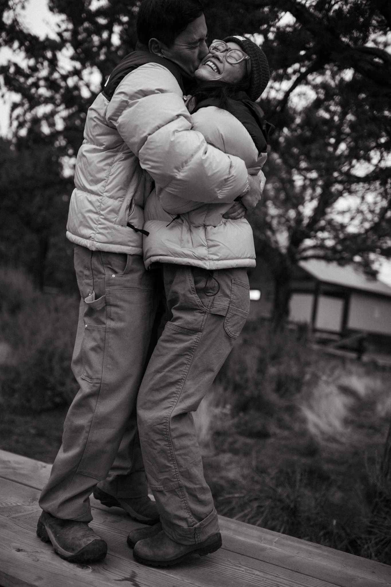 Couples photo session in Redmond Oregon