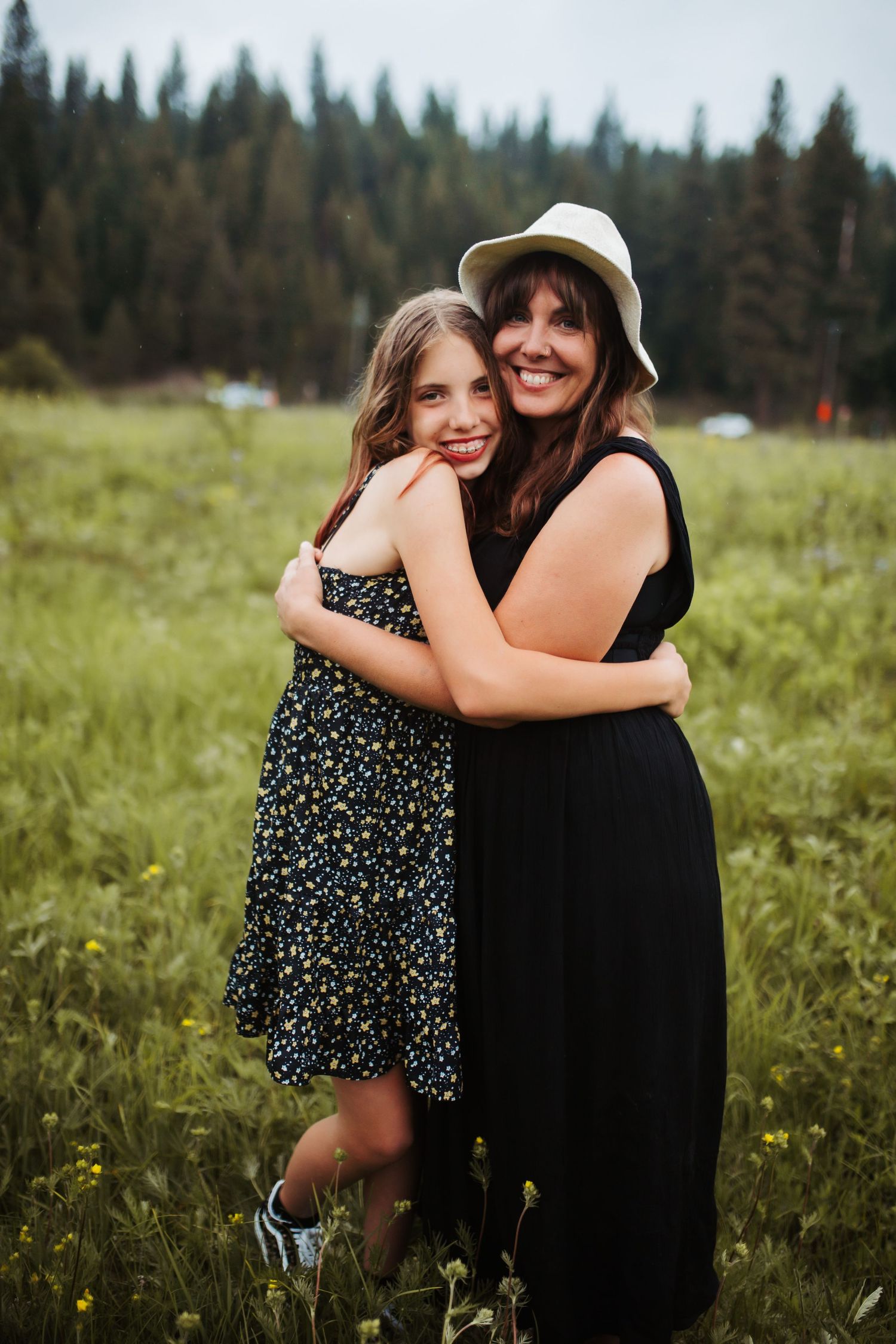 Mom and daughter for family photoshoot in Boise