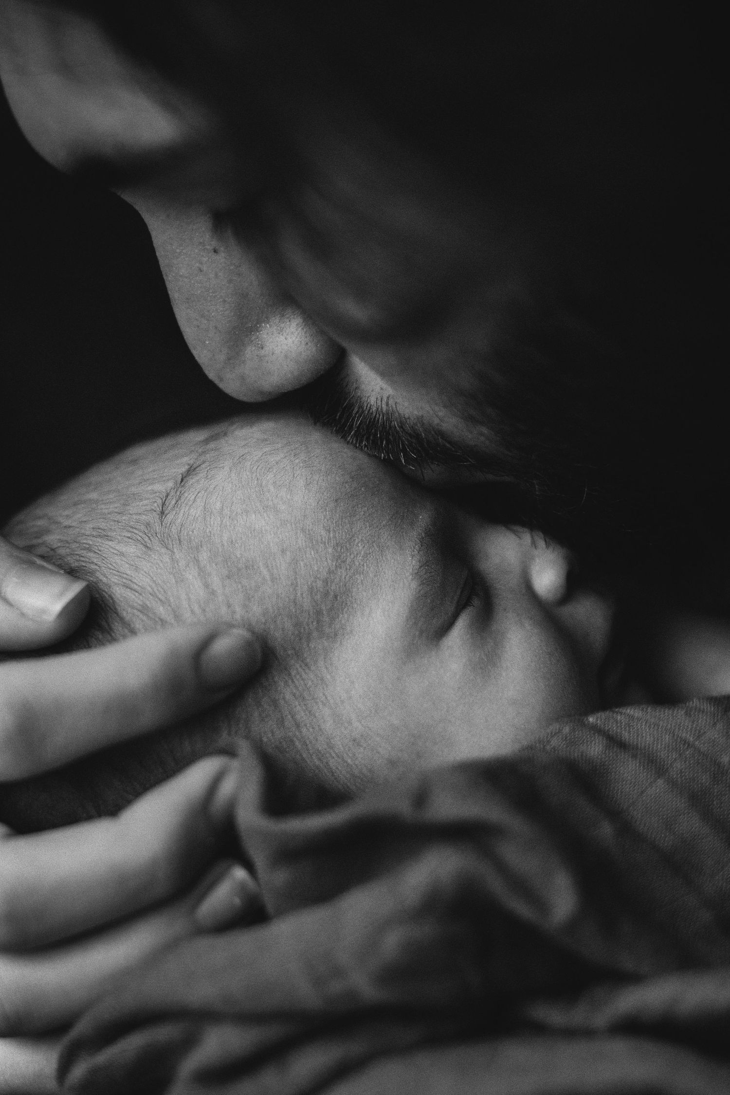 Newborn photoshoot at home in Boise