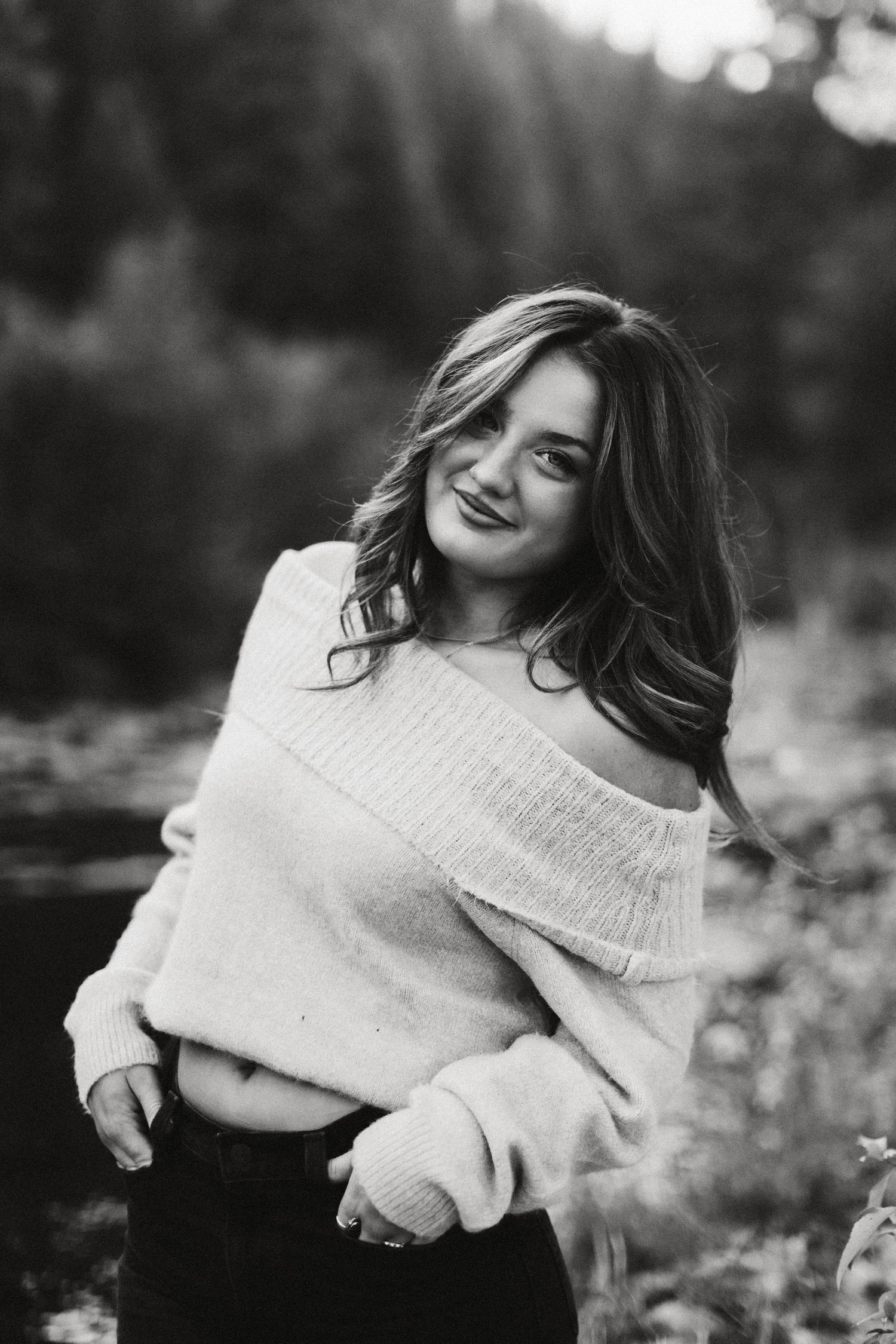 Senior photoshoot along the Robie Creek river near Boise