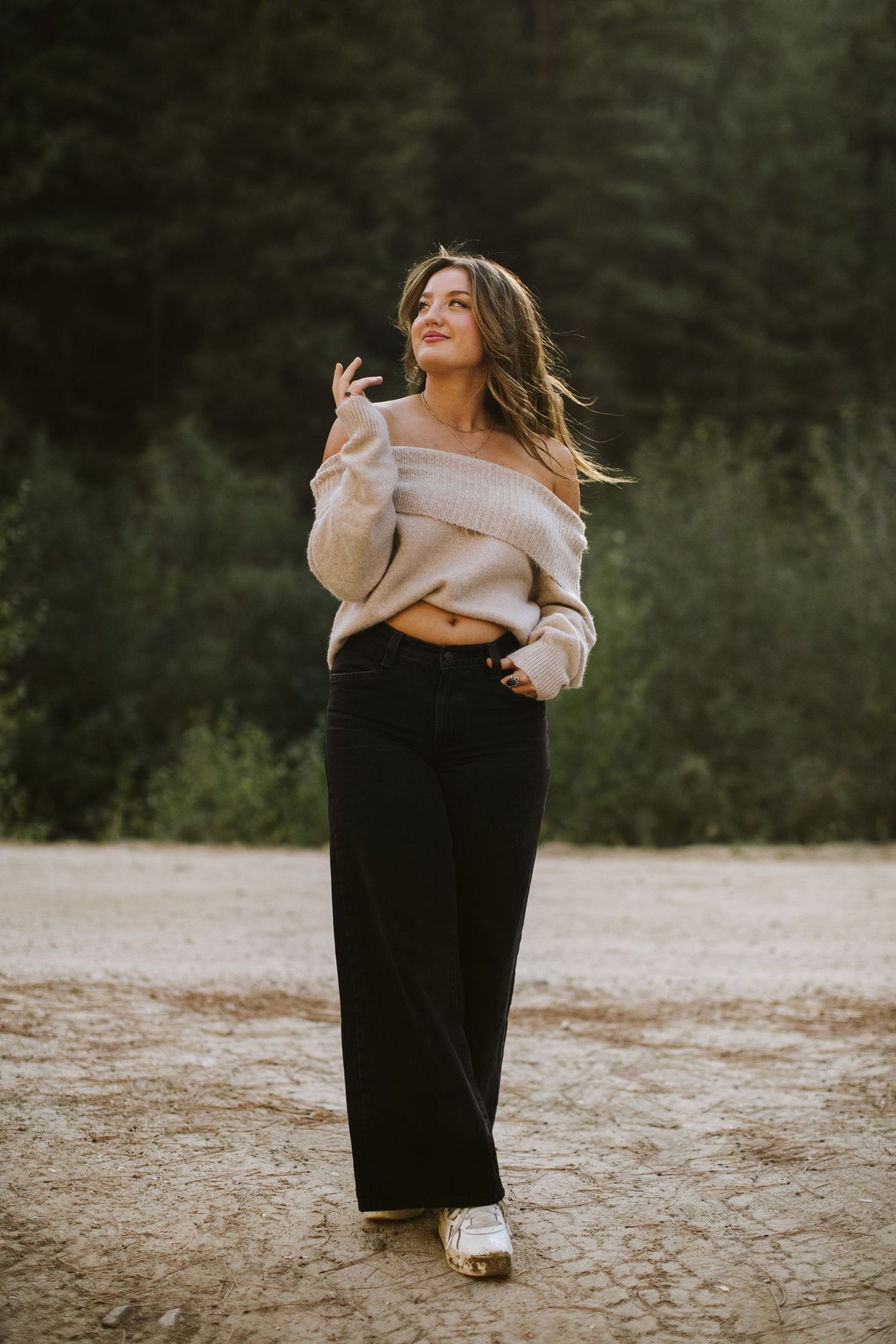 Senior photoshoot along the Robie Creek river near Boise
