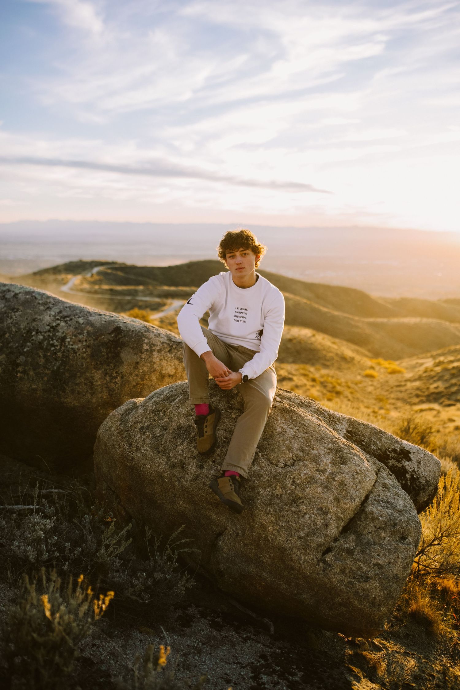 Senior portrait session outdoors in Boise