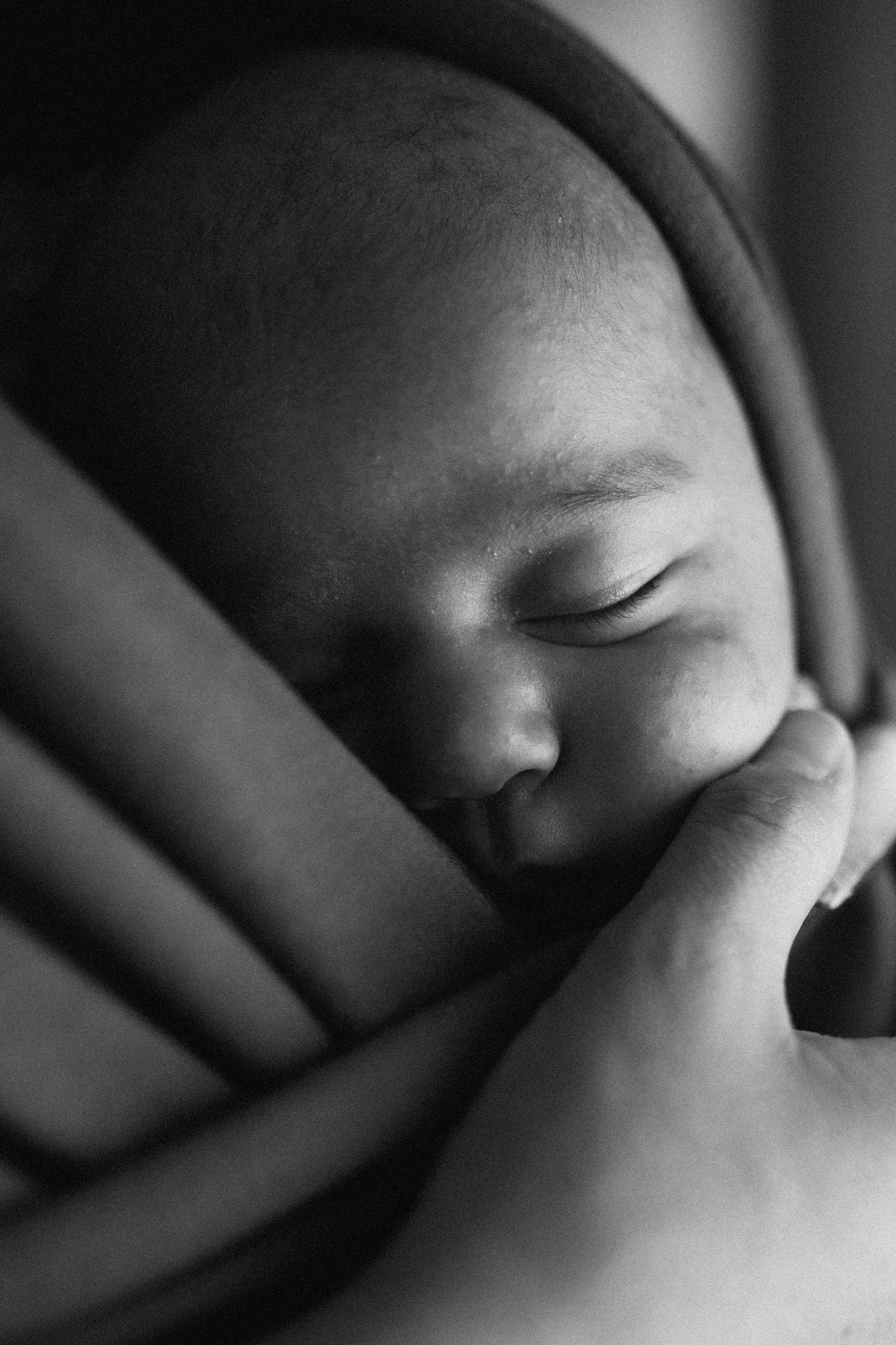 Newborn photoshoot at home in Boise