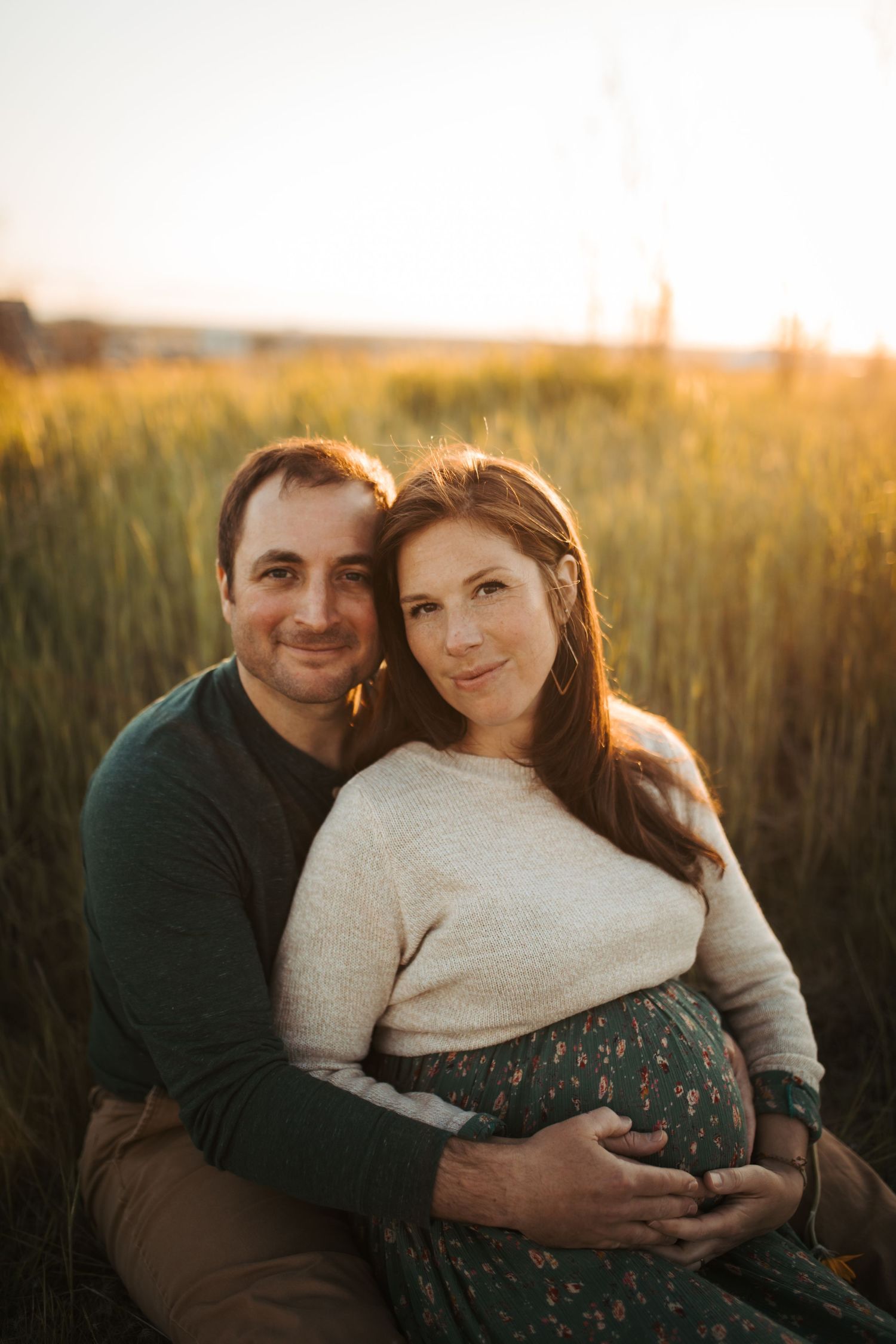 Maternity session outside in Boise Idaho