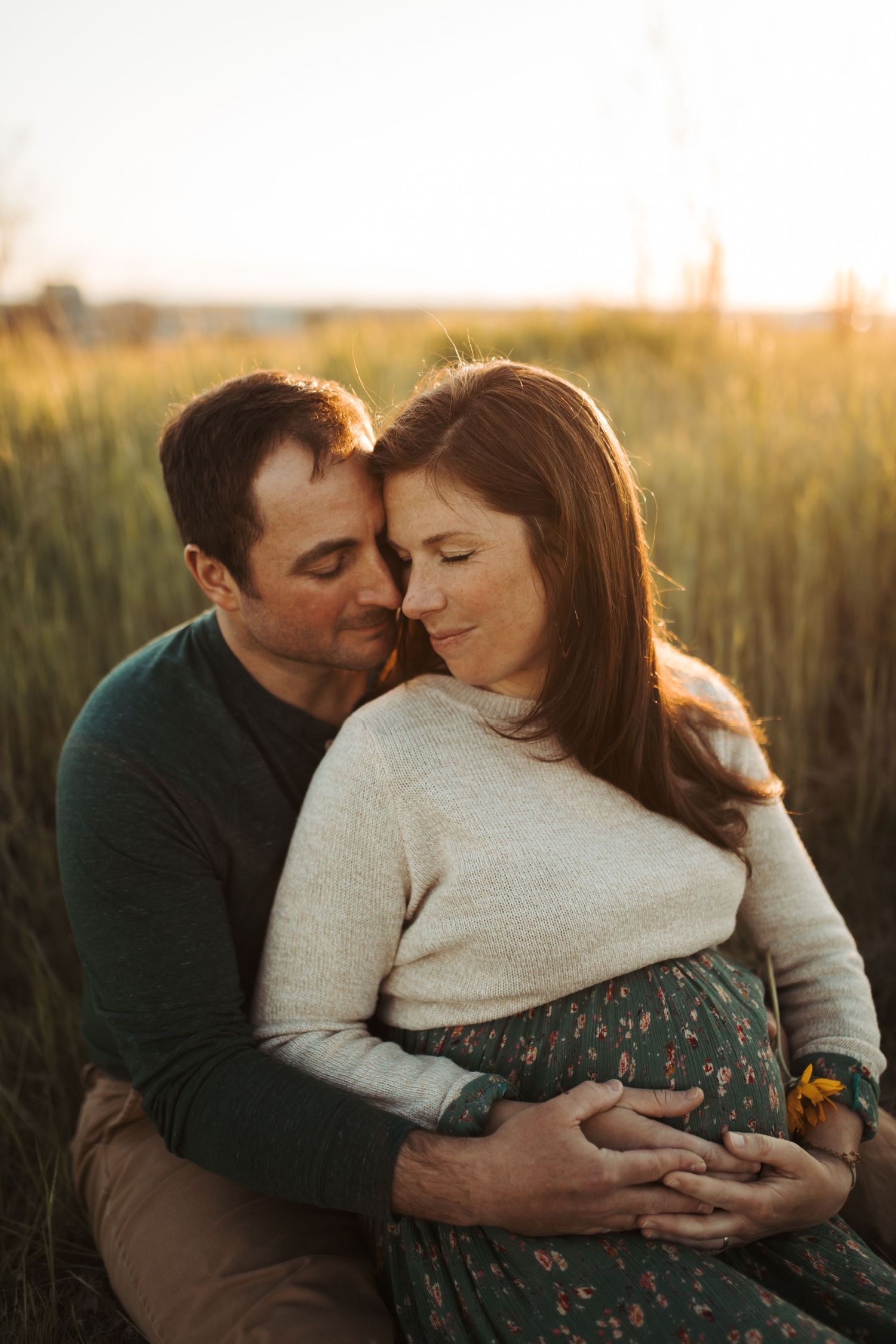 Maternity session outside in Boise Idaho