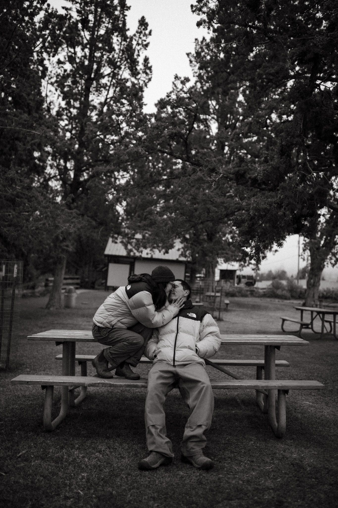 Couples photo session in Redmond Oregon