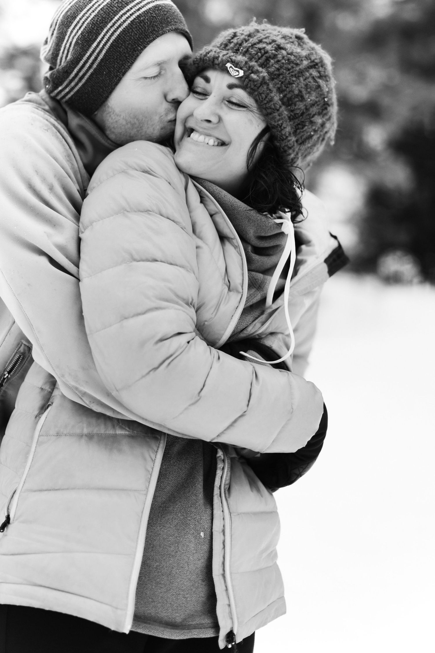 Family photoshoot outdoors in Idaho City