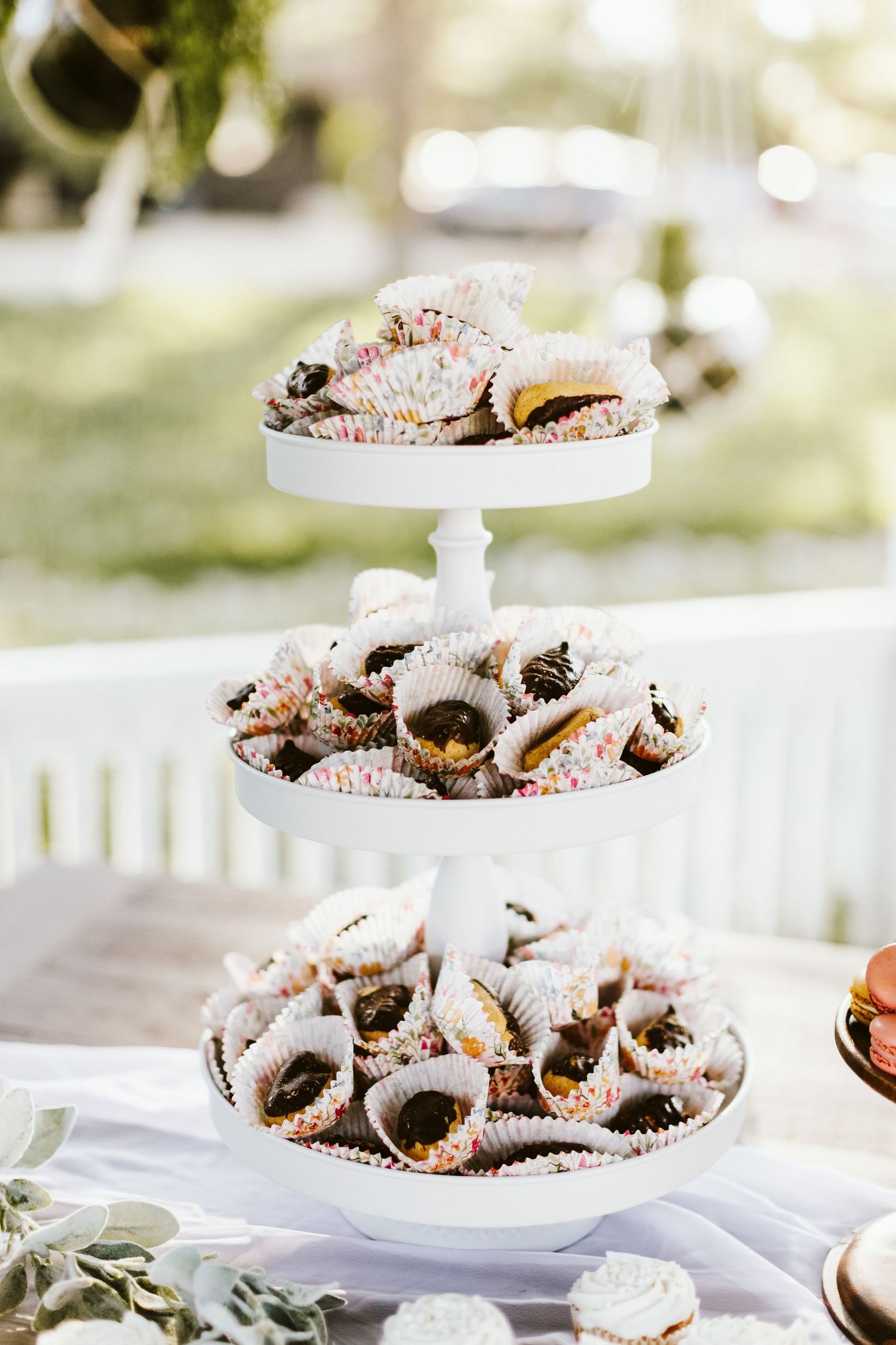 Photograph of wedding decor at Shay Meadow Ranch in Big Bear California