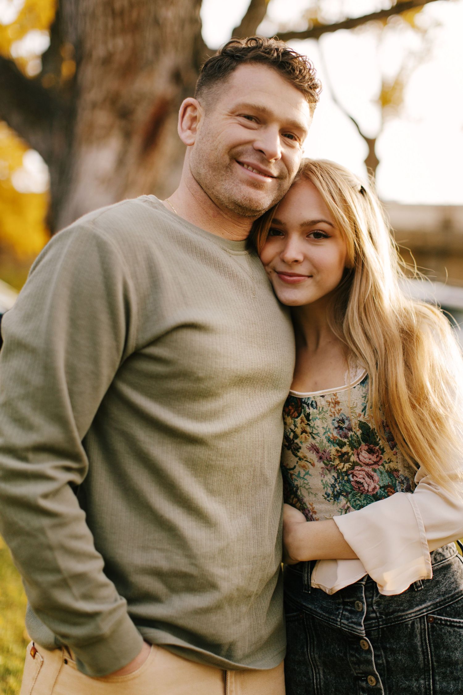 Family photoshoot outdoors in Boise