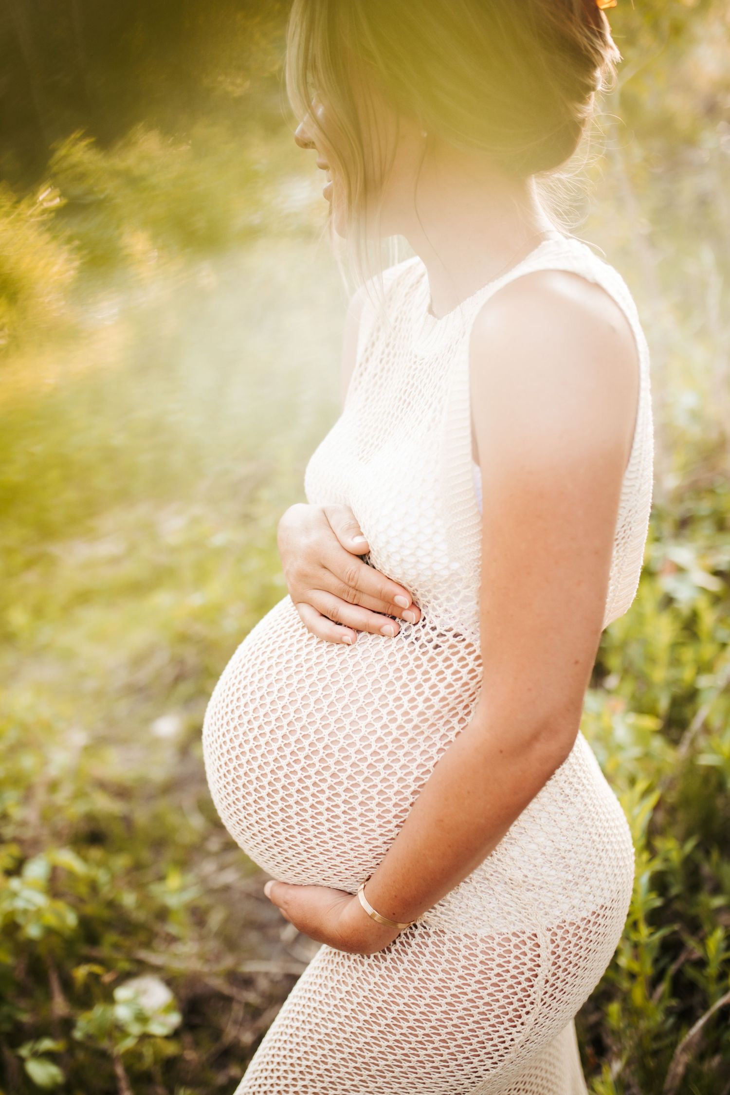 Maternity session outside in Boise