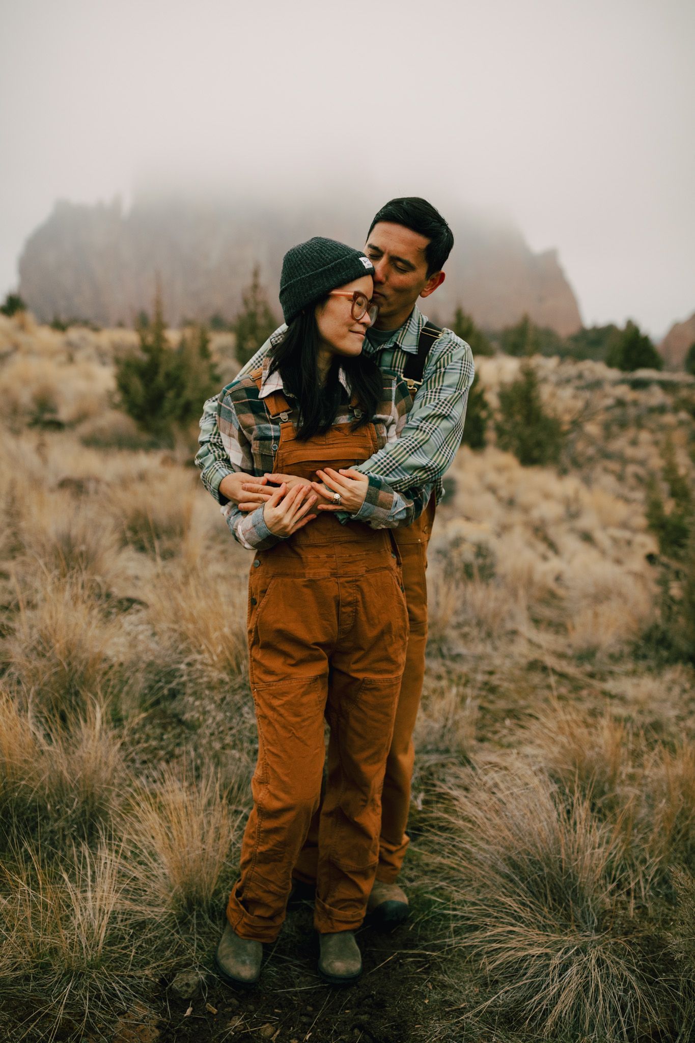 Couples photo session in Redmond Oregon