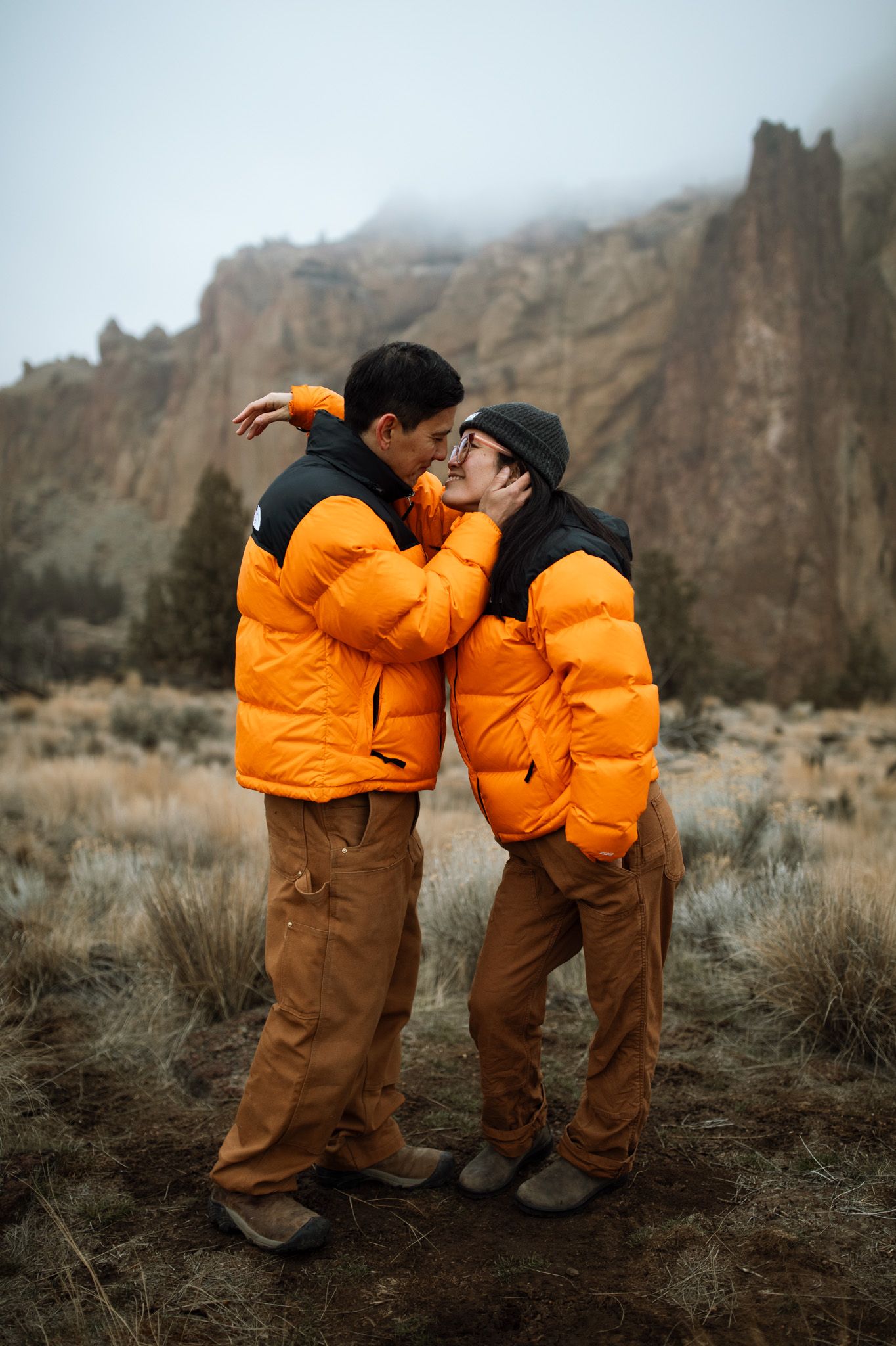 Couples photo session in Redmond Oregon