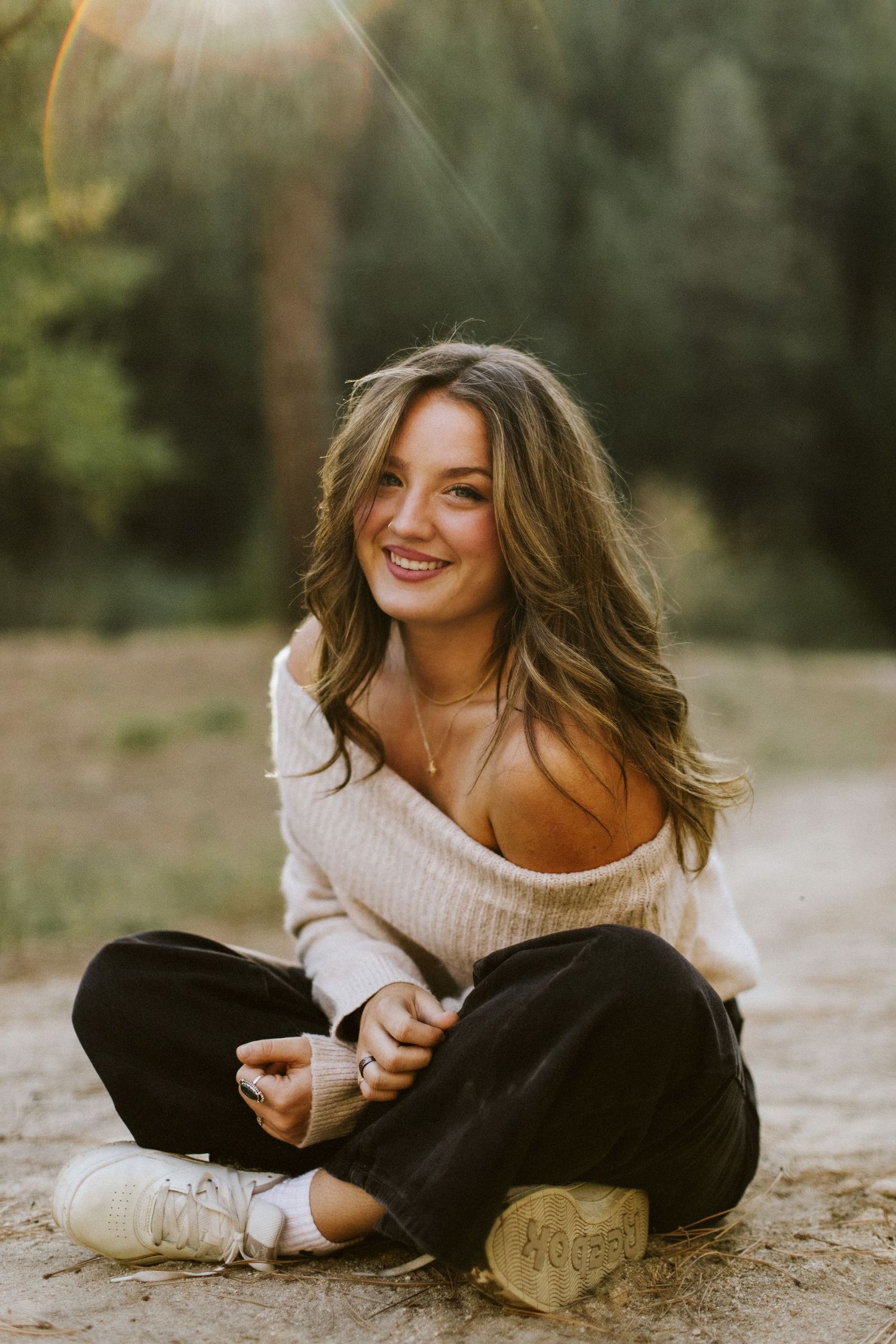 Senior photoshoot along the Robie Creek river near Boise