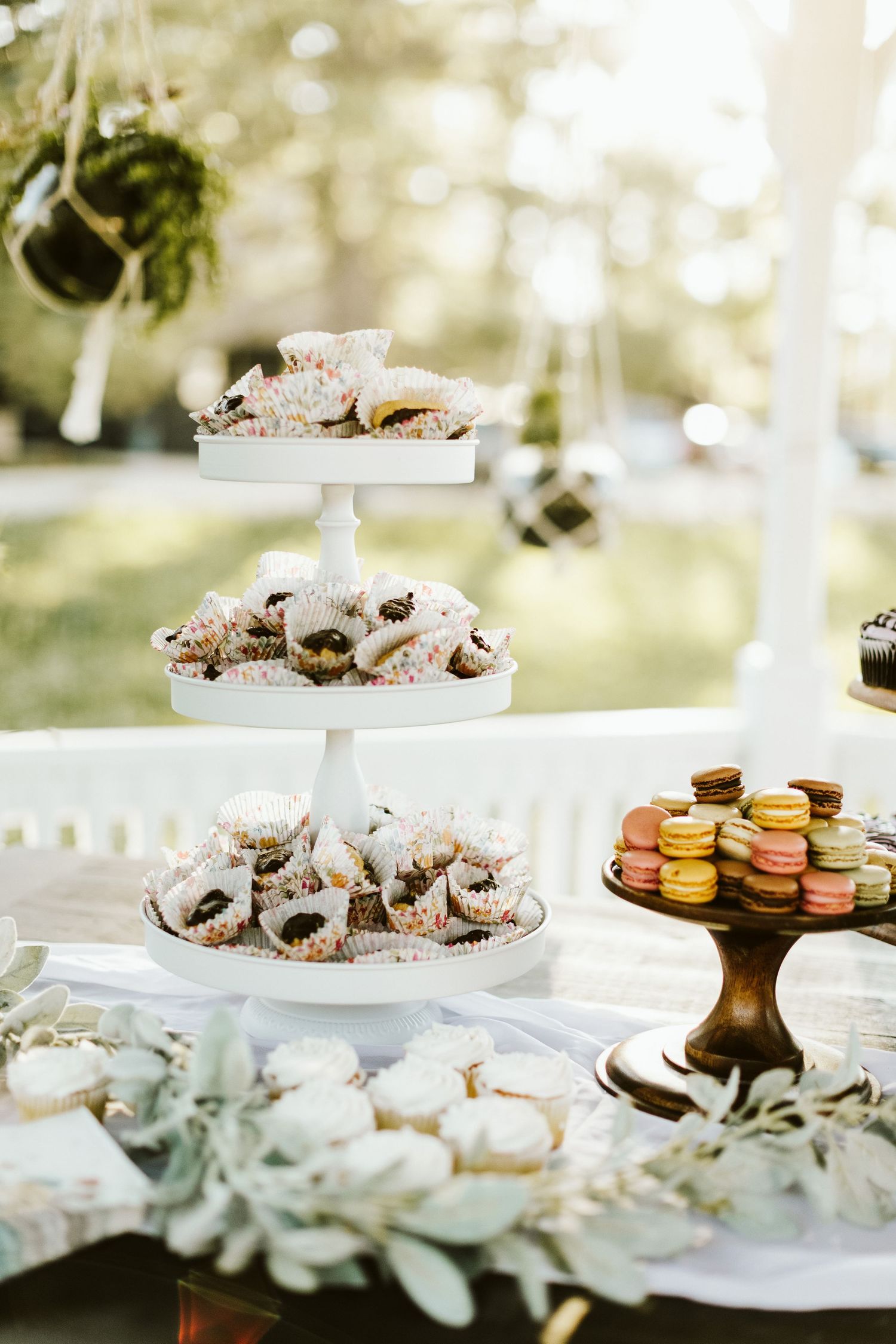 Photograph of wedding decor at Shay Meadow Ranch in Big Bear California