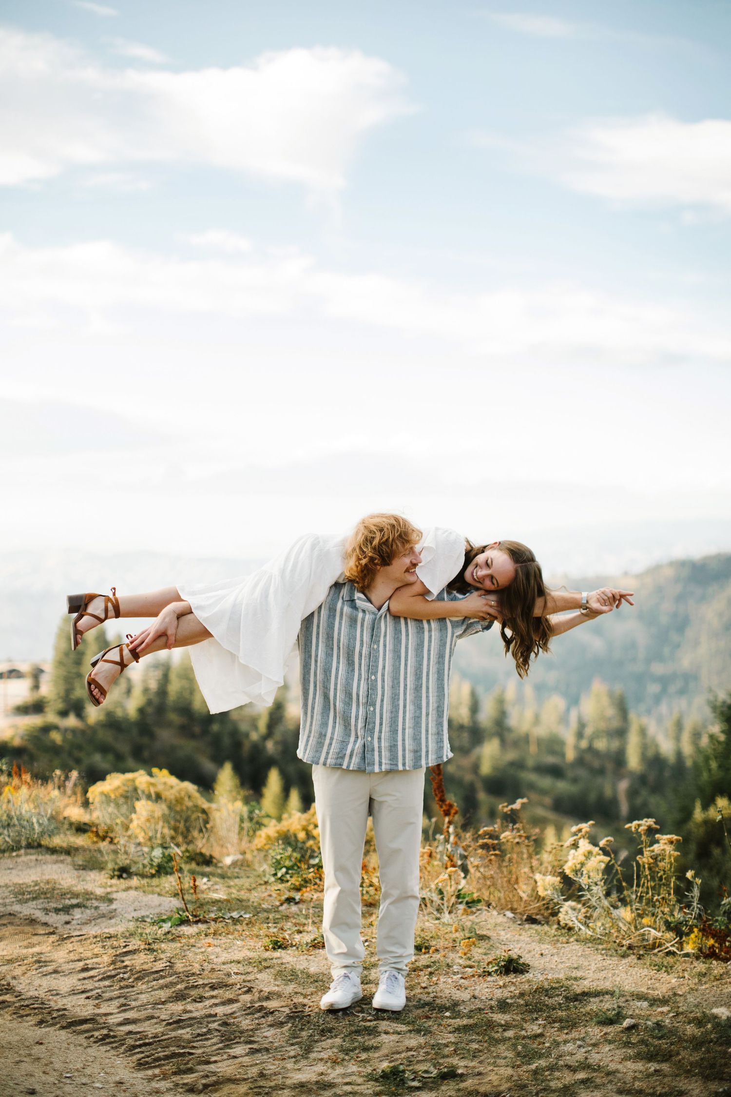 Engagement session at Bogus Basin near Boise