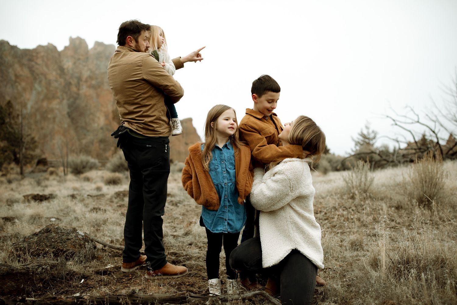 Family photoshoot in Redmond Oregon