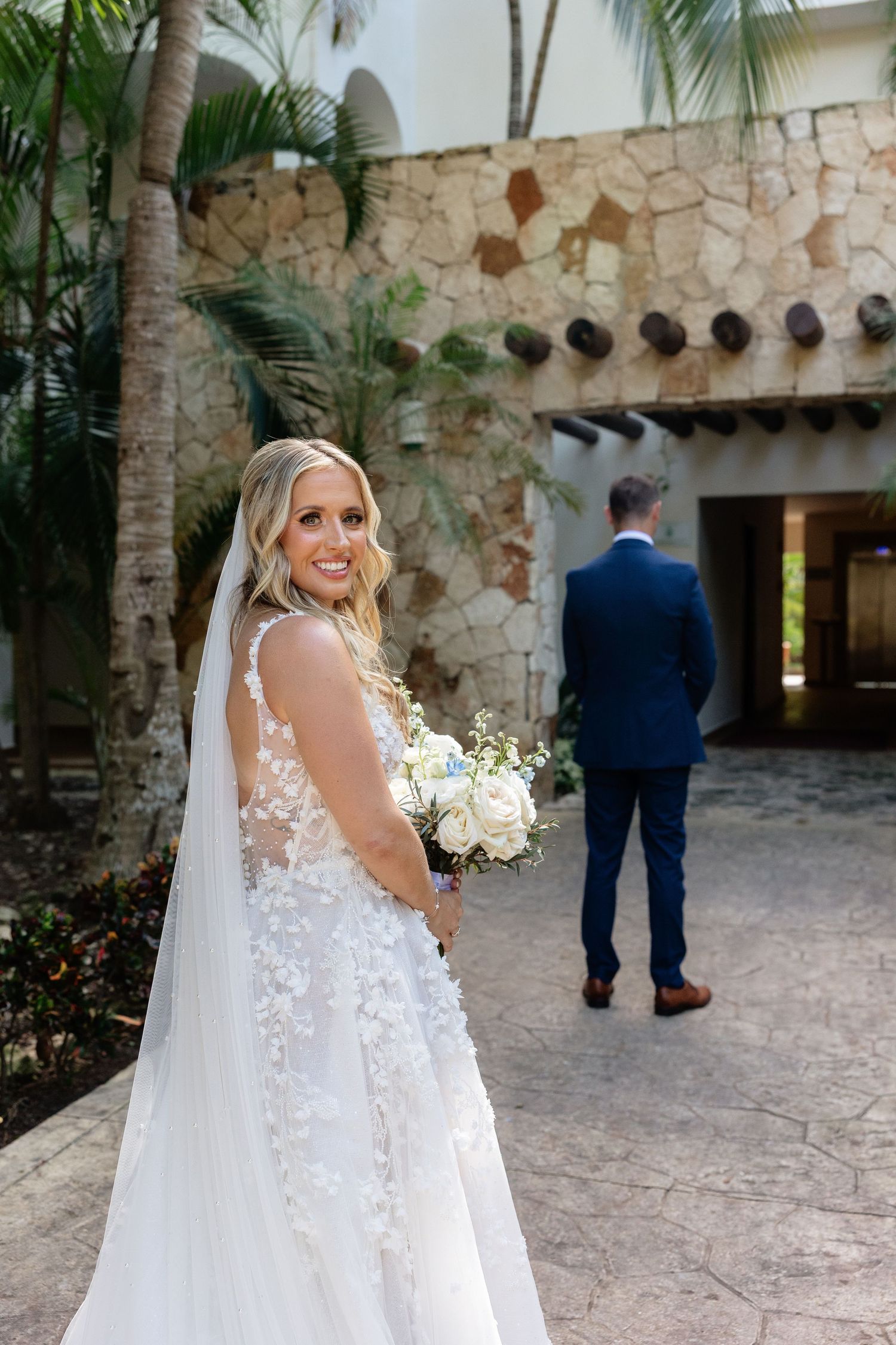 Yes. I photograph destination weddings worldwide, including Italy, Mexico, Colombia, Europe, and the Caribbean.