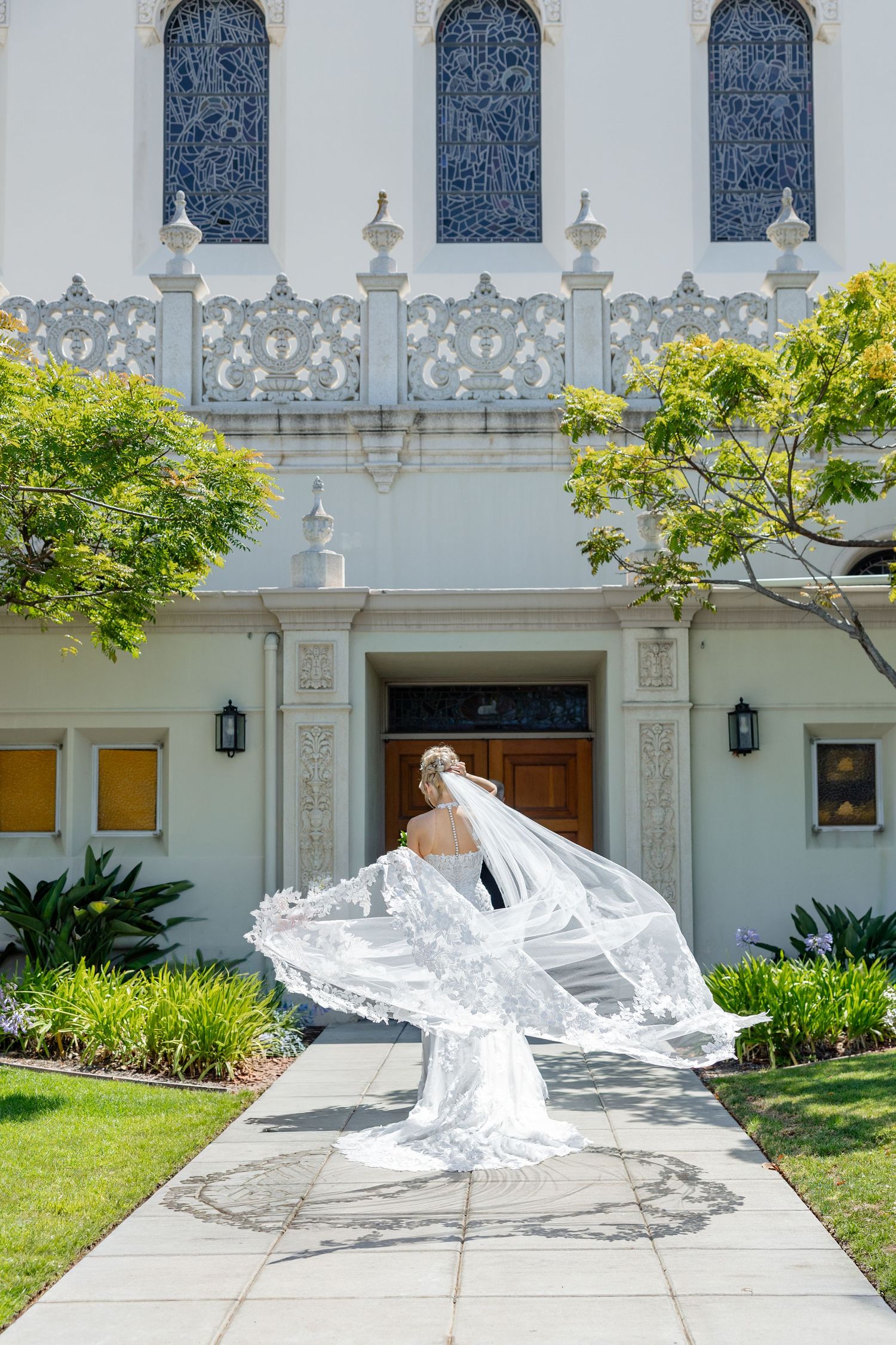 specialize in romantic wedding photography in San Diego, capturing heartfelt moments along the coast