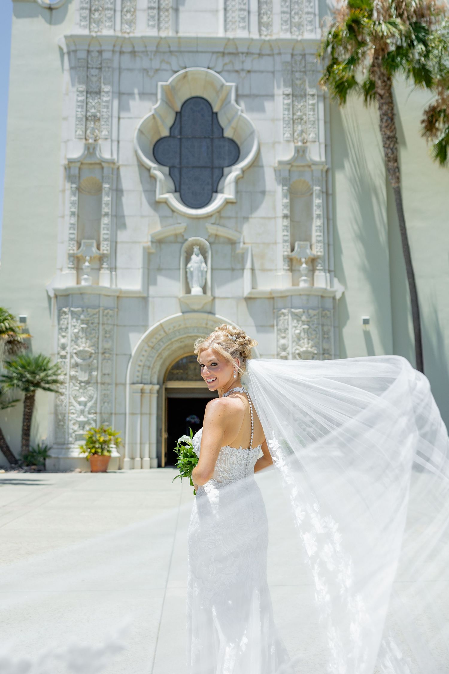 San Diego Romantic Photographer Romantic Weddings in San Diego
San Diego Photographer
Luxury San Diego Wedding Photographer sunset cliffs