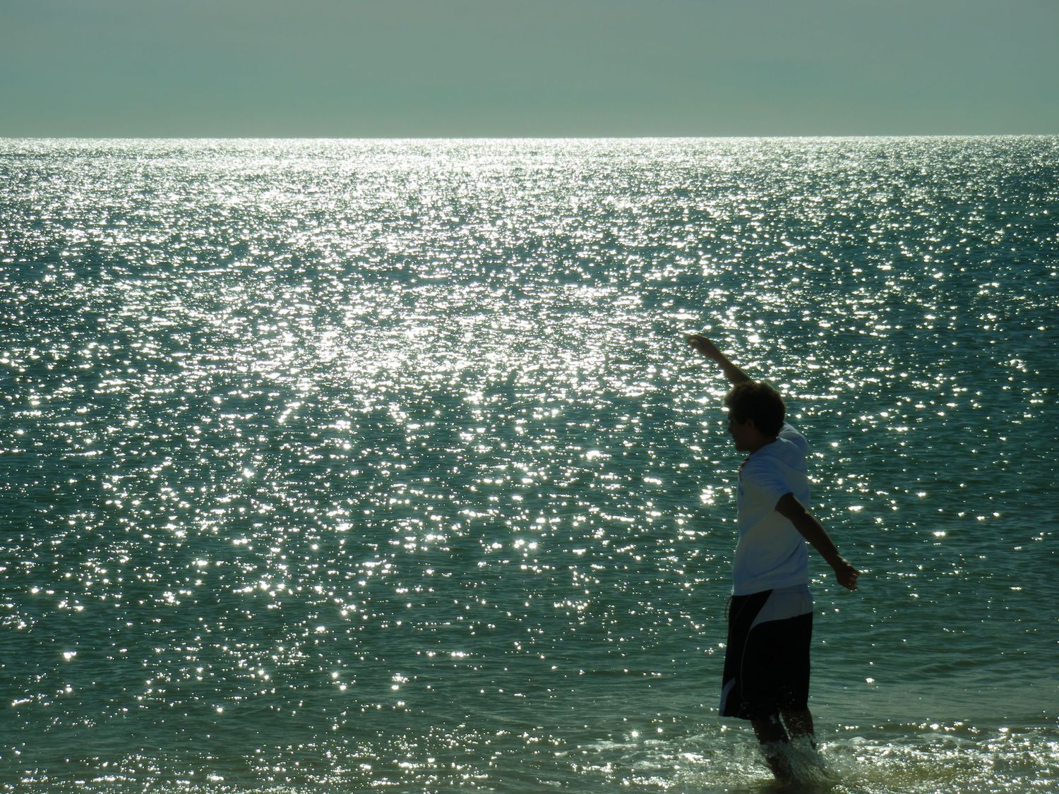 Candid senior soaking up the sun, Pensacola Beach,  Photography by Rachel