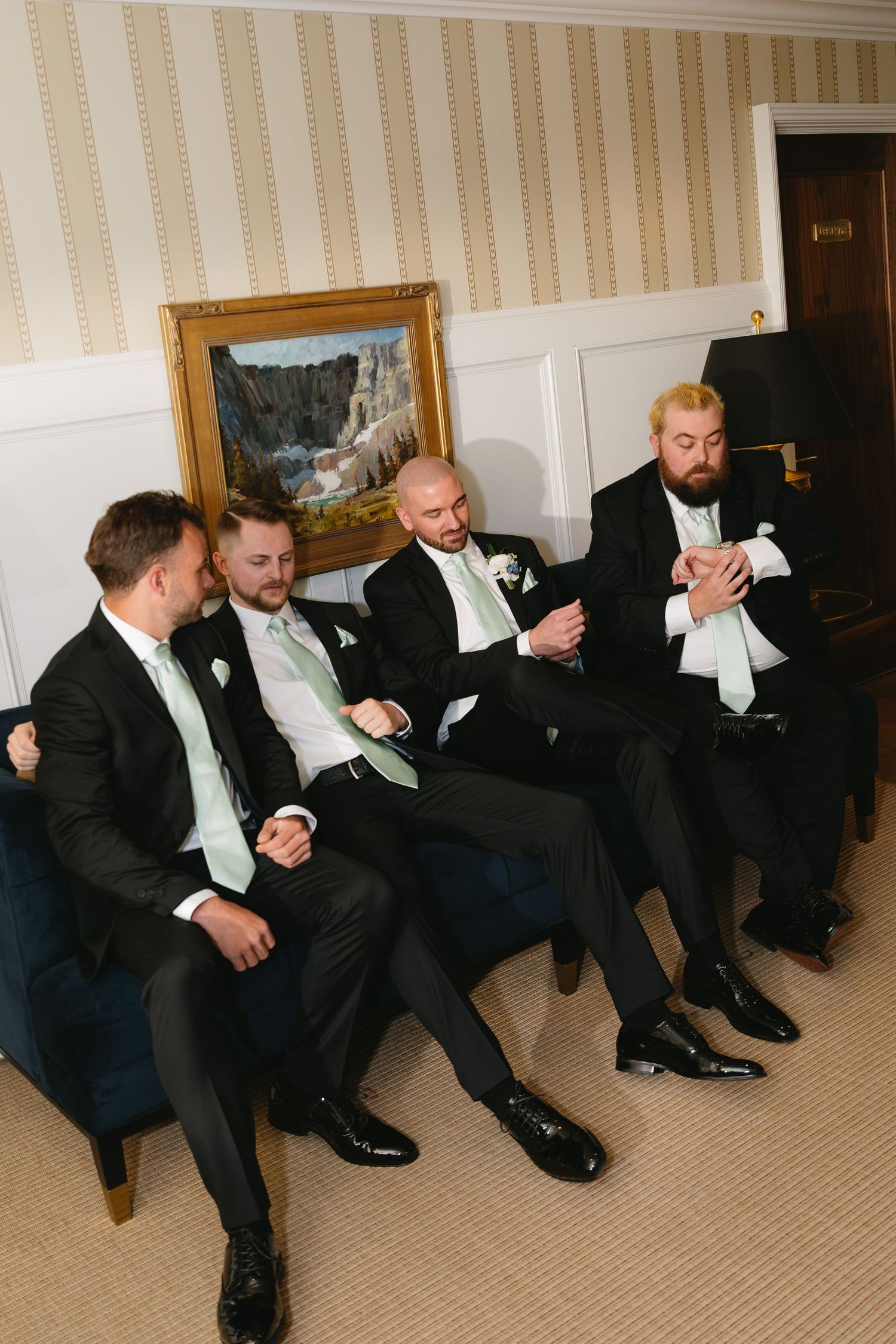 Wedding photography by Ryann Kaiser Photo—capturing candid moments, timeless details, and love stories in a modern, elegant, luxurious style