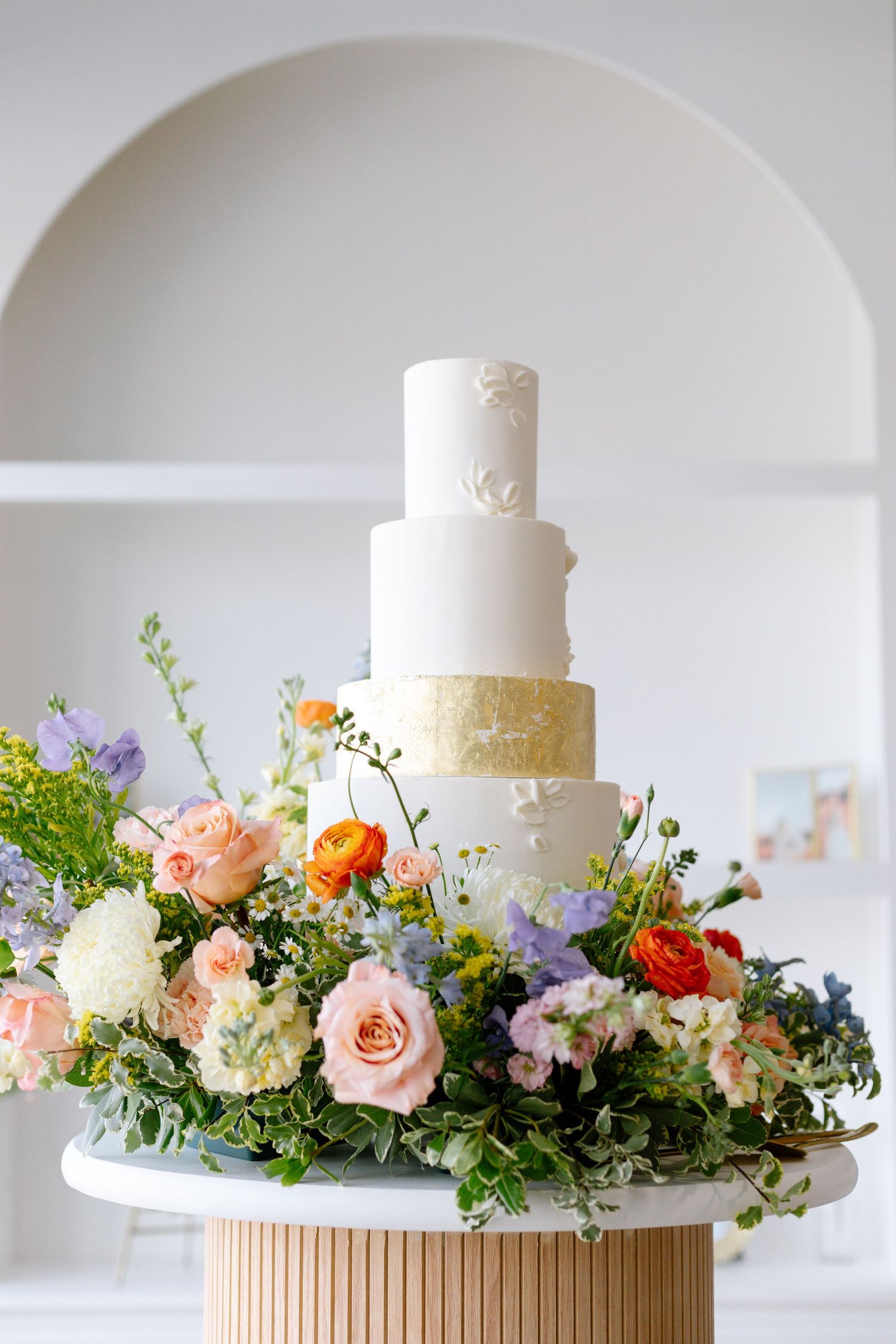 Wedding photography by Ryann Kaiser Photo—capturing candid moments, timeless details, and love stories in a modern, elegant, luxurious style