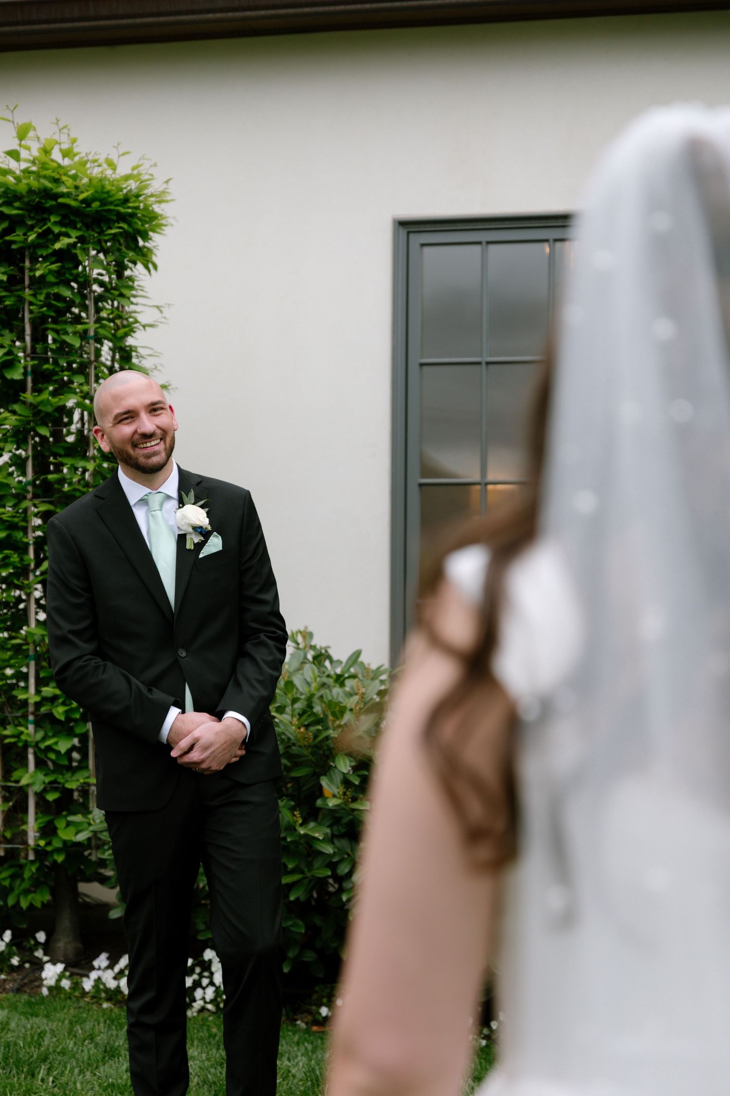 Wedding photography by Ryann Kaiser Photo—capturing candid moments, timeless details, and love stories in a modern, elegant, luxurious style