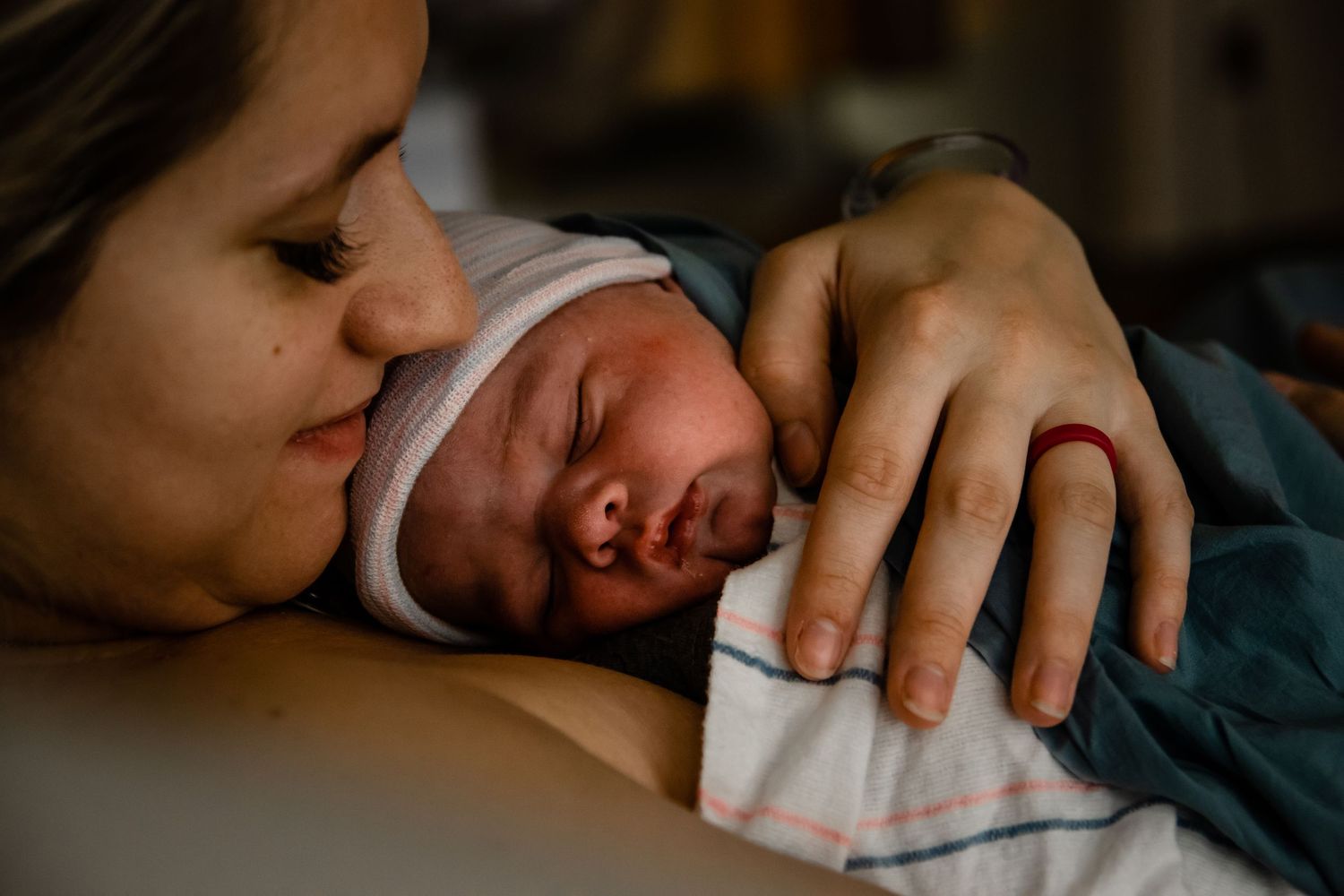 Oahu Hawaii
Birth photographer 
Oahu Hawaii birth photographer
Oahu Hawaii photographer 
In home Oahu birth photographer